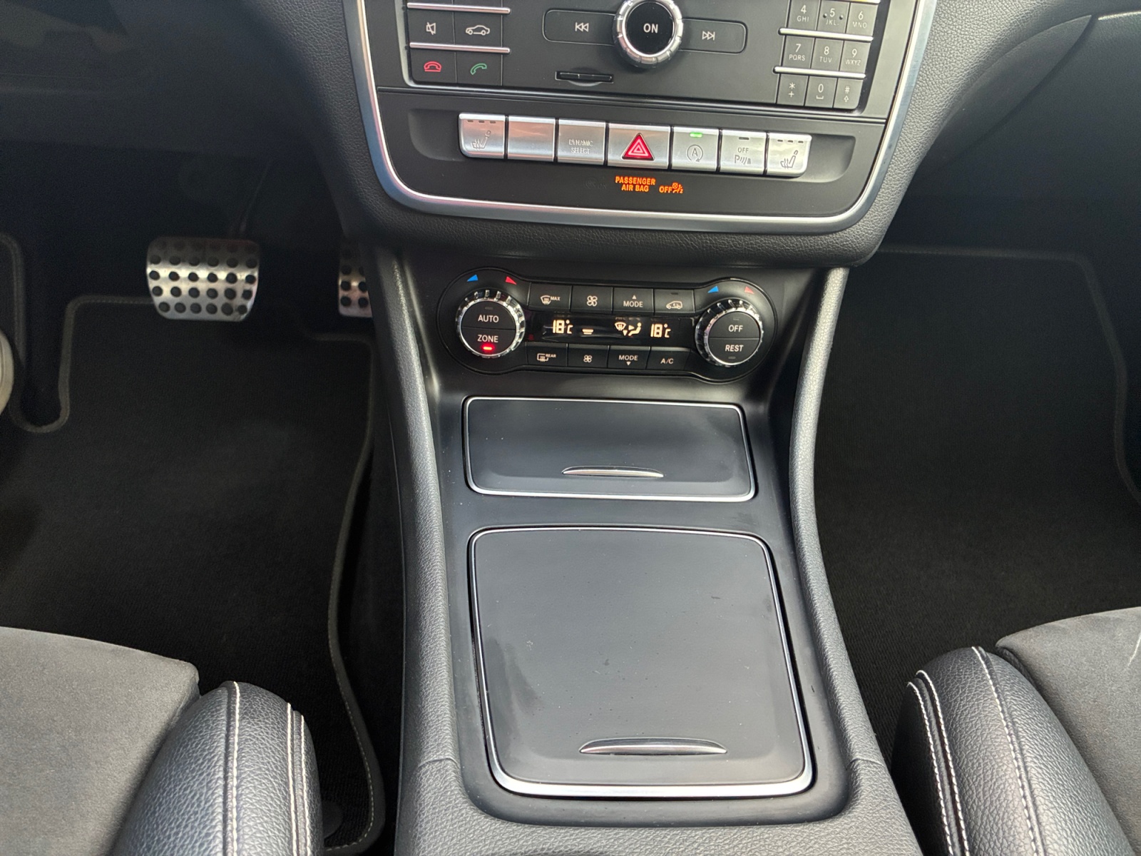 Mercedes-Benz Gla 29
