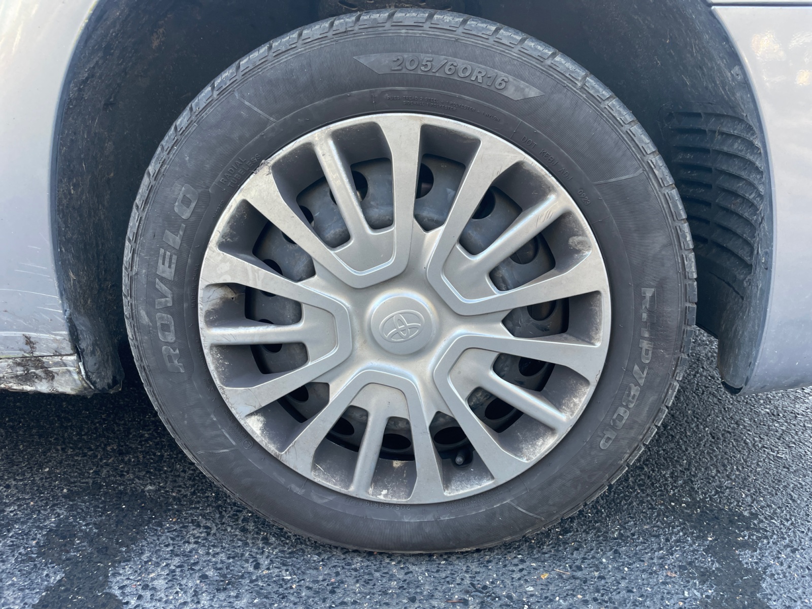 Toyota Pro Ace City Verso 11