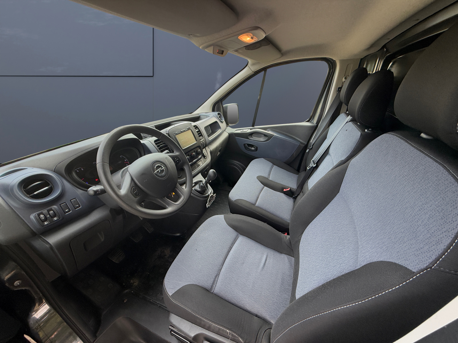 Opel Vivaro Vu 8