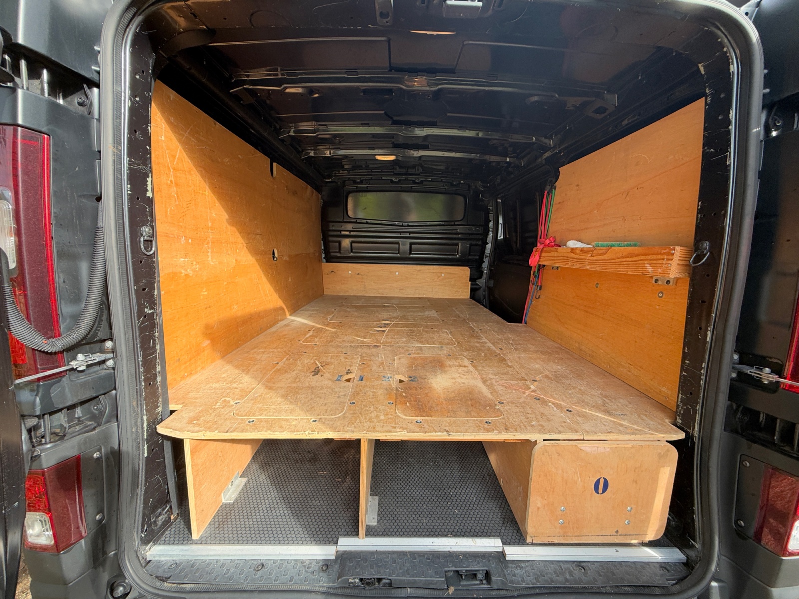 Opel Vivaro Vu 10