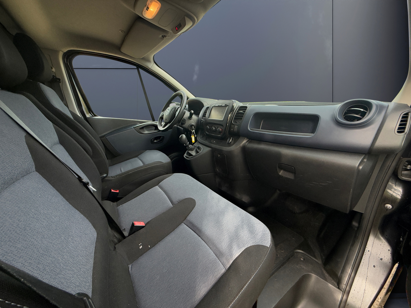 Opel Vivaro Vu 12