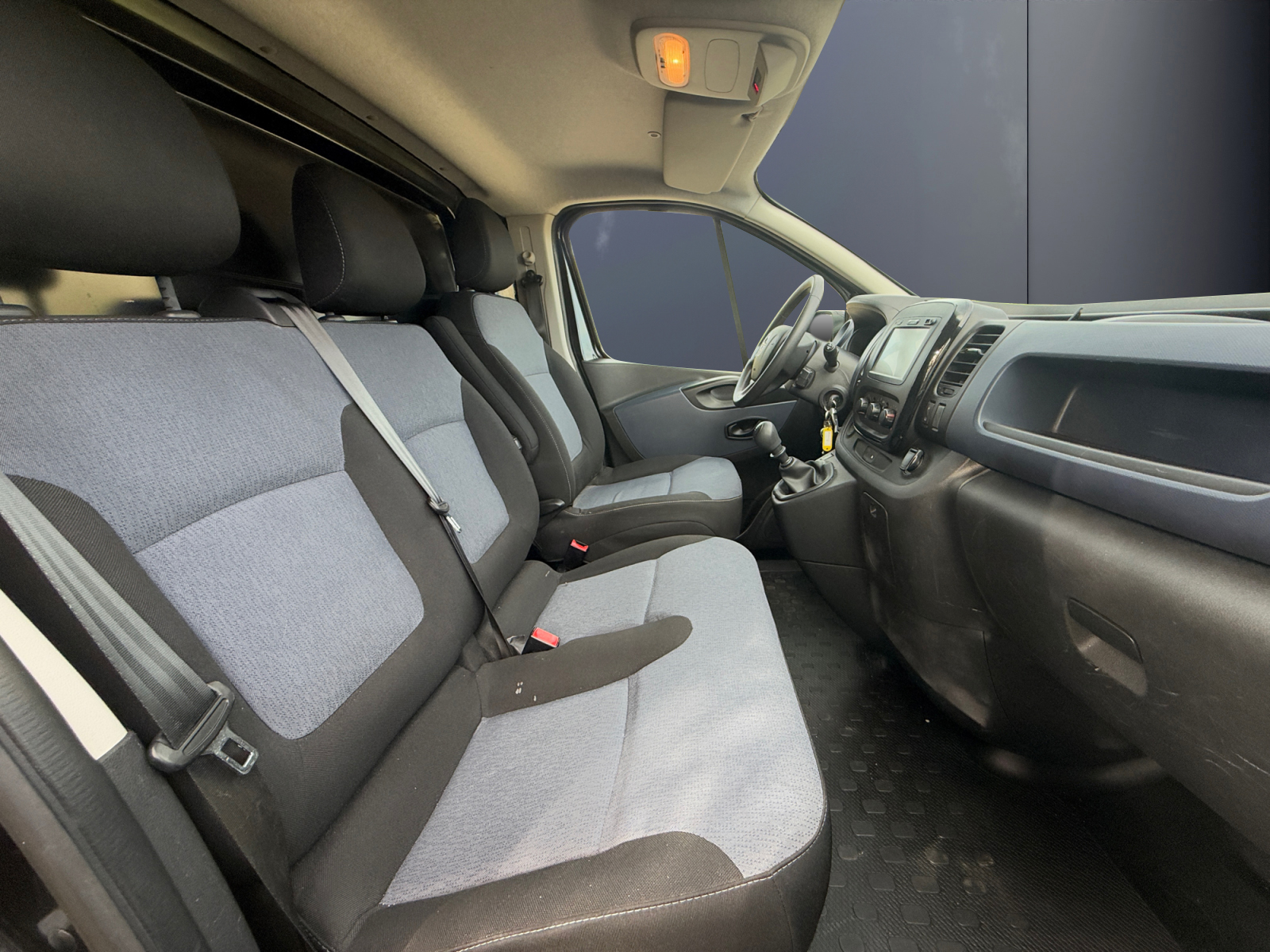 Opel Vivaro Vu 13