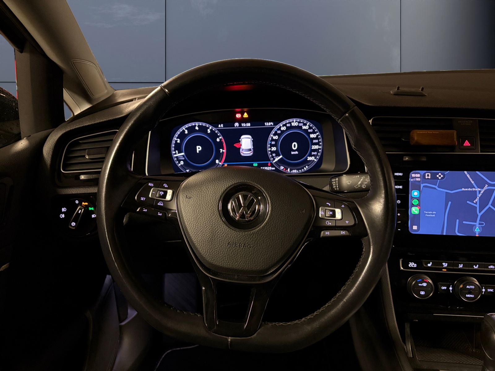 Volkswagen Golf 15
