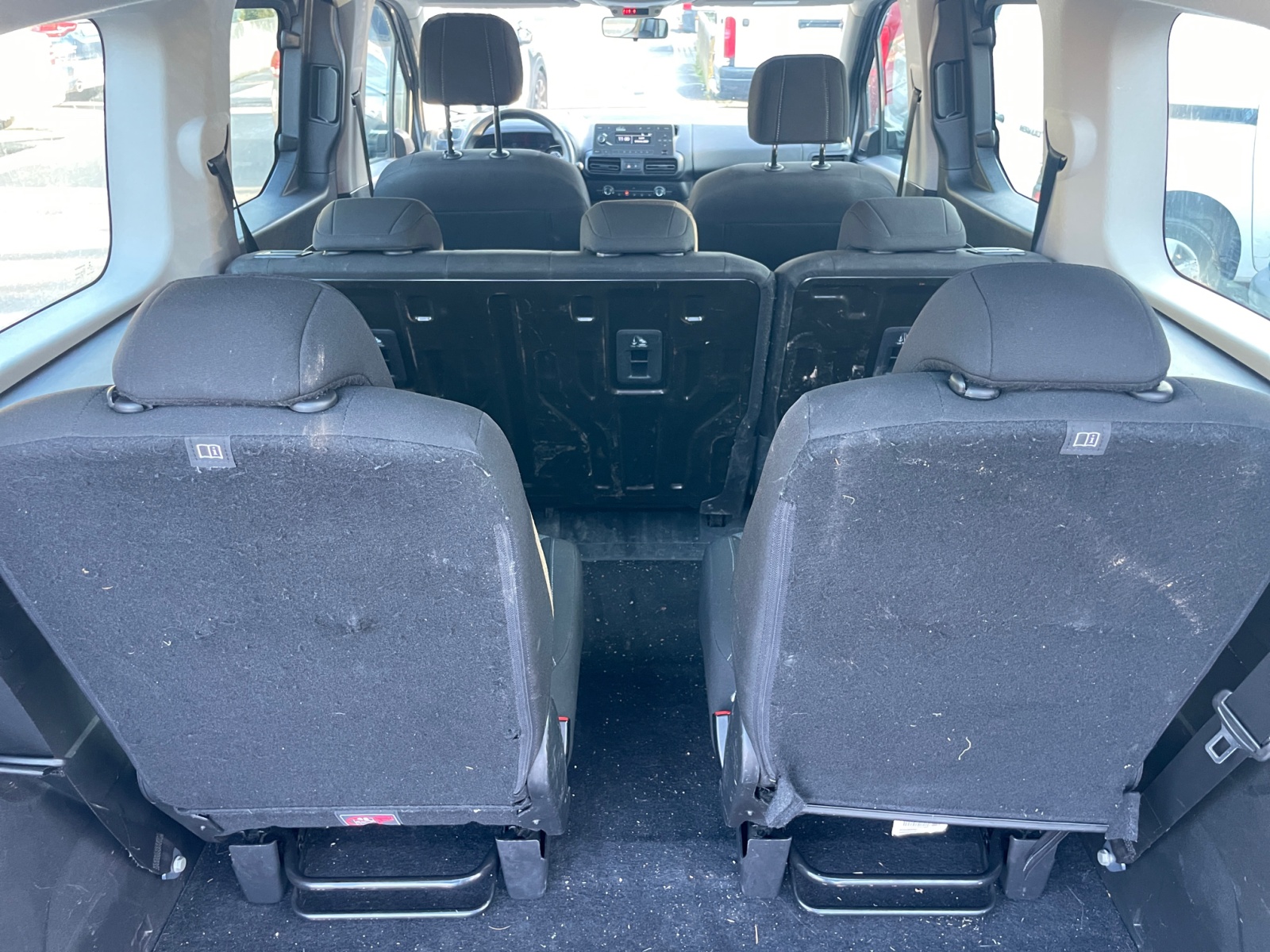 Toyota Pro Ace City Verso 19