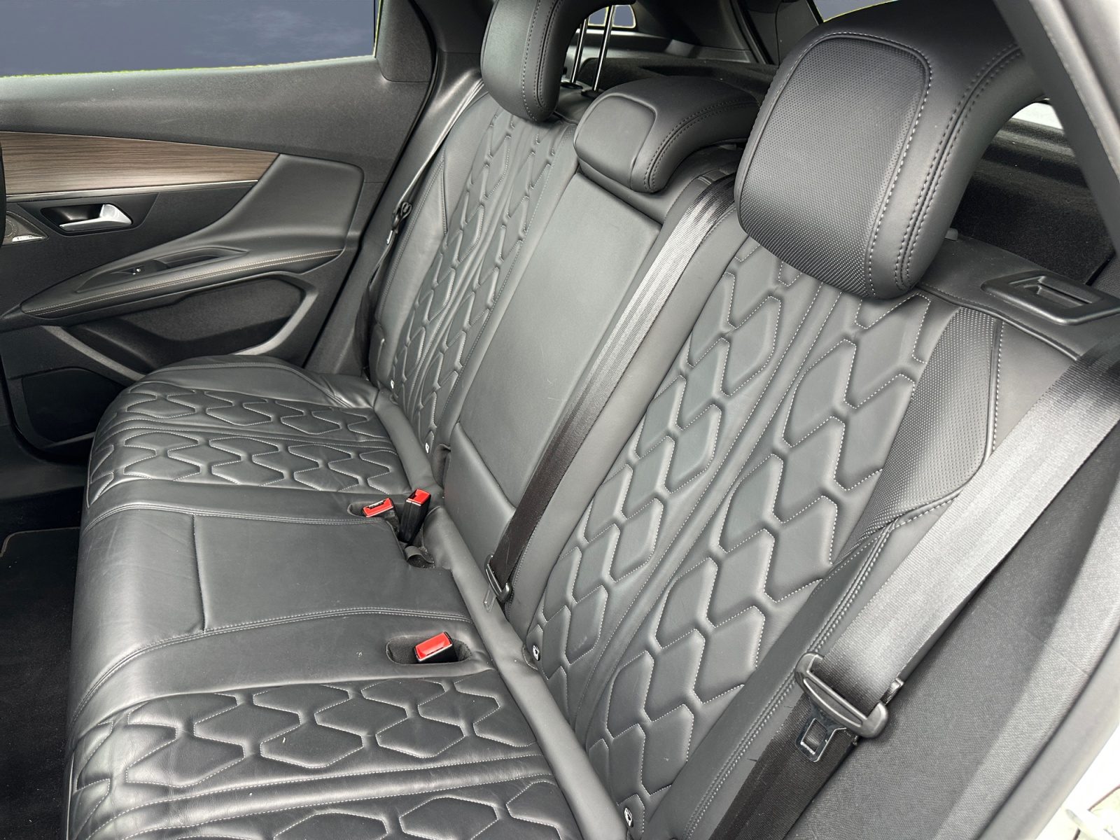Peugeot 3008 12