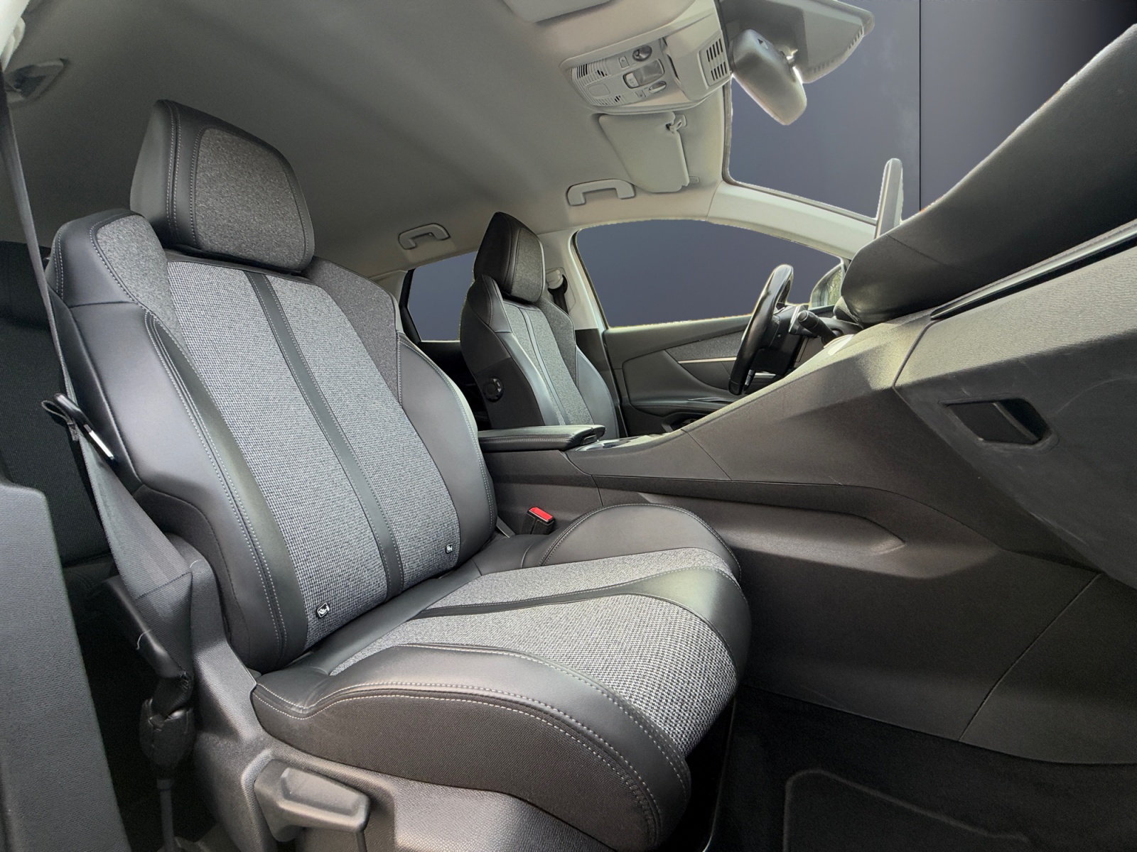 Peugeot 3008 13