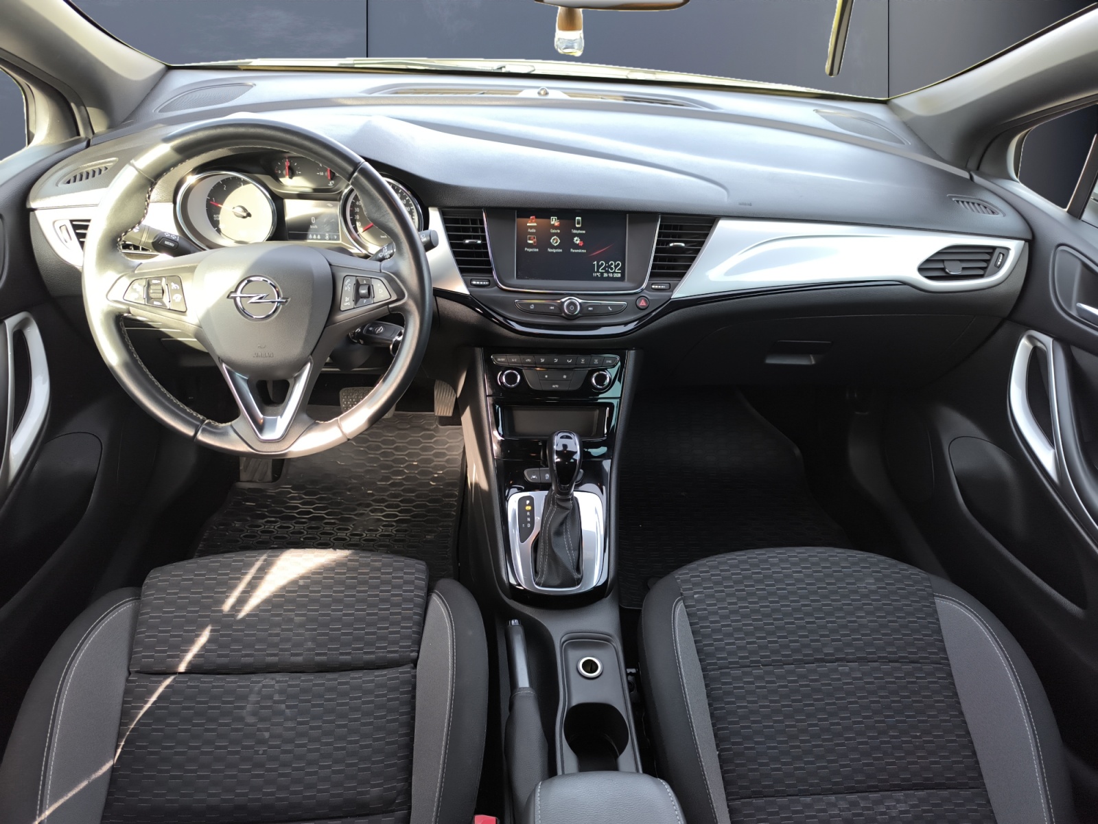 Opel Astra 14