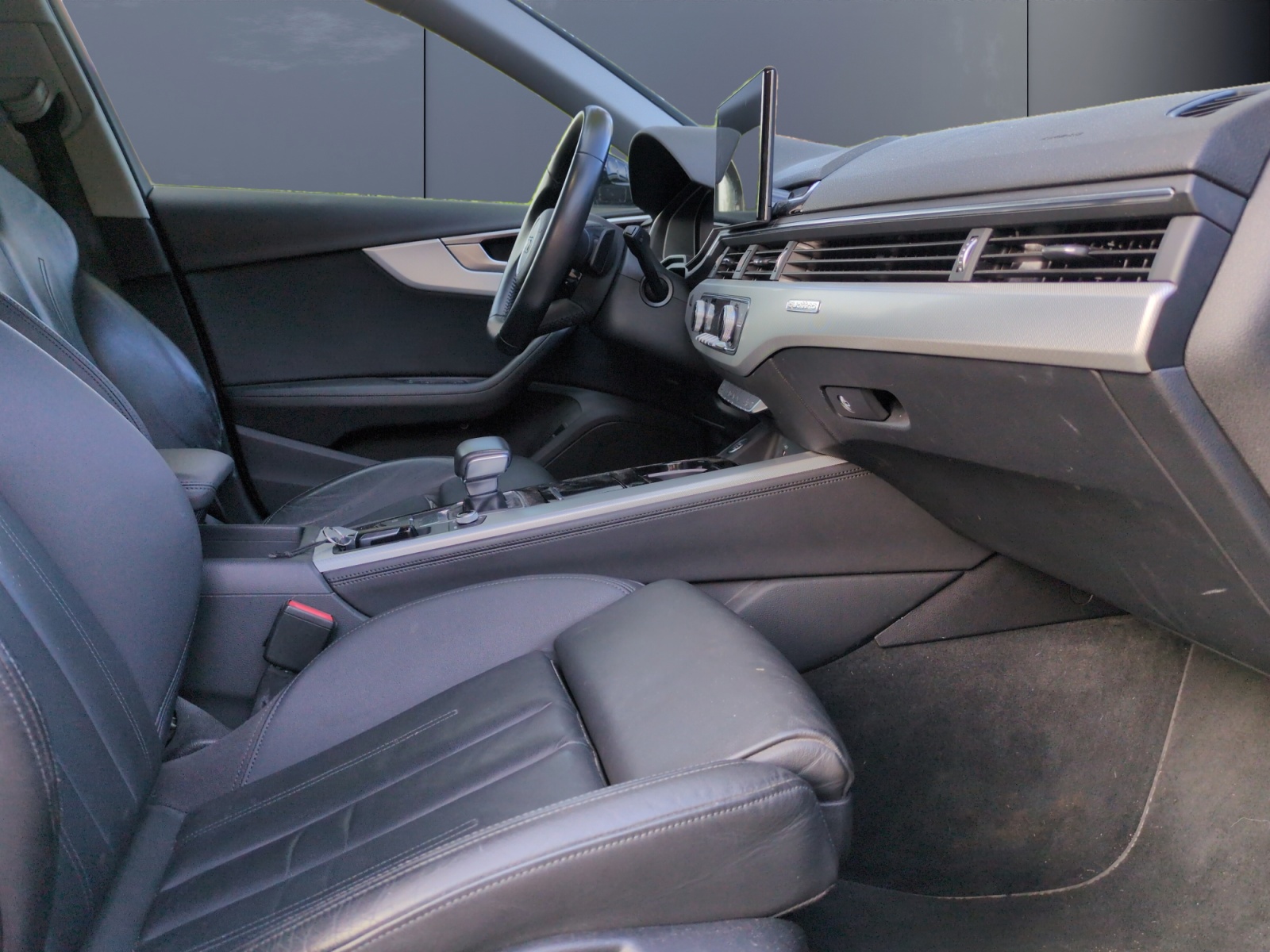 Audi A4 Allroad 13
