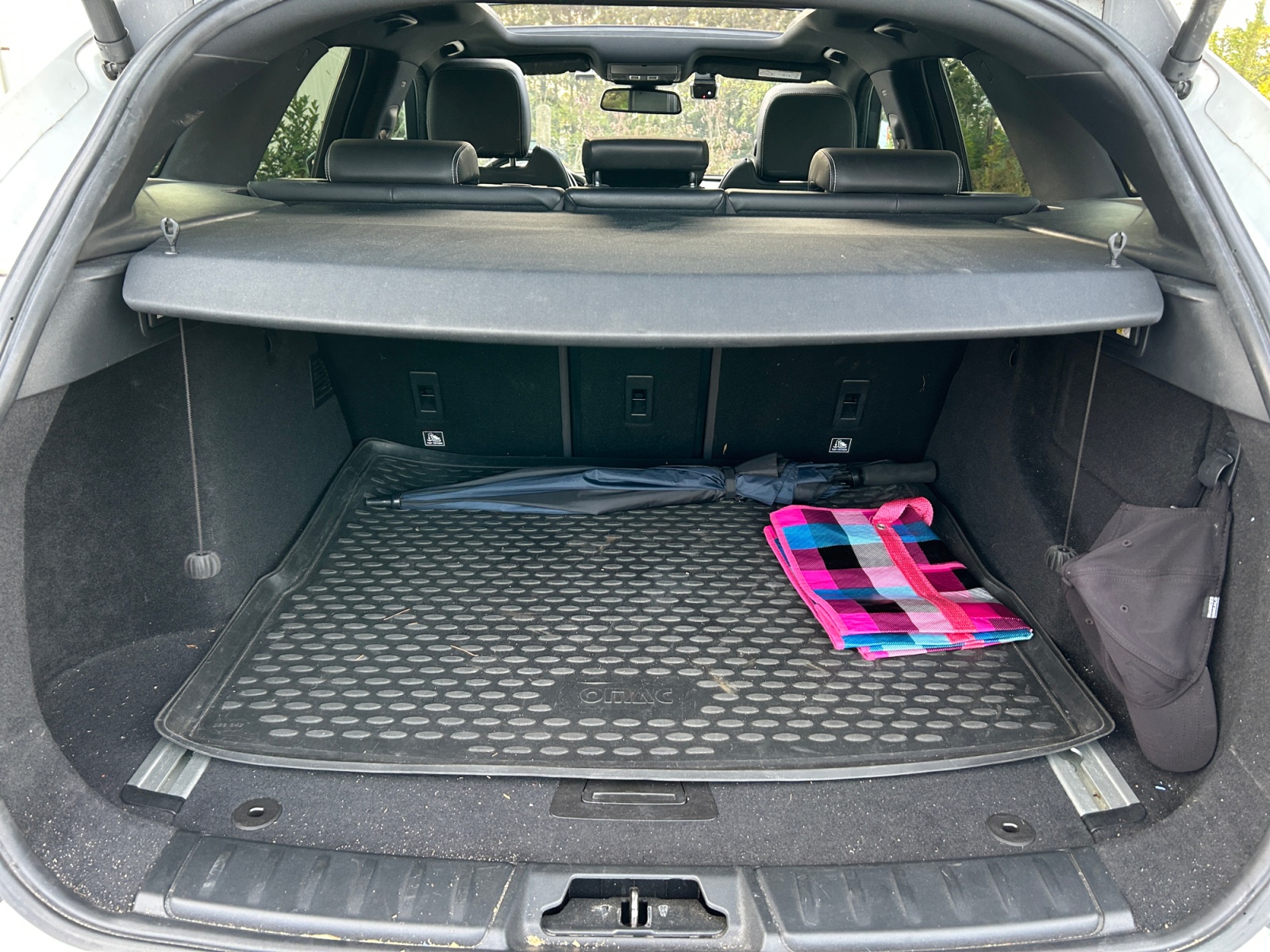 Jaguar F-Pace 34