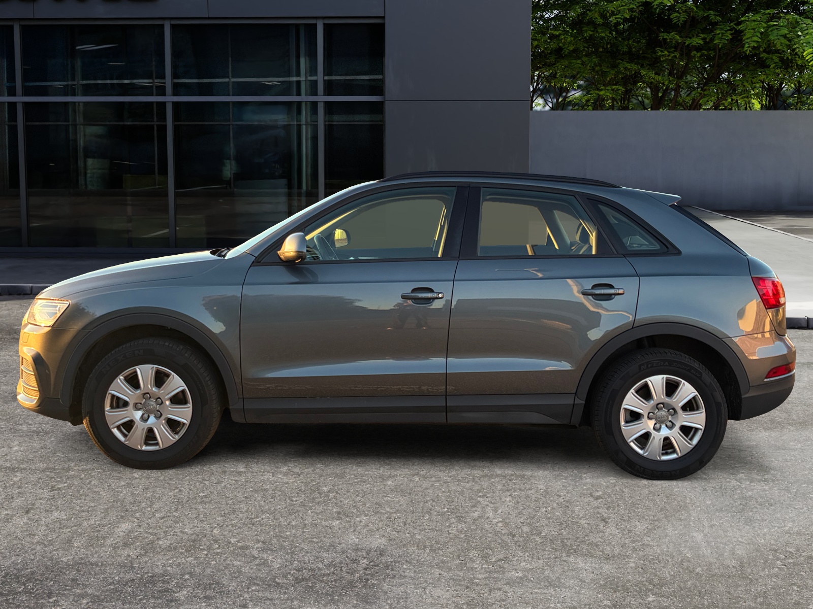 Audi Q3 1