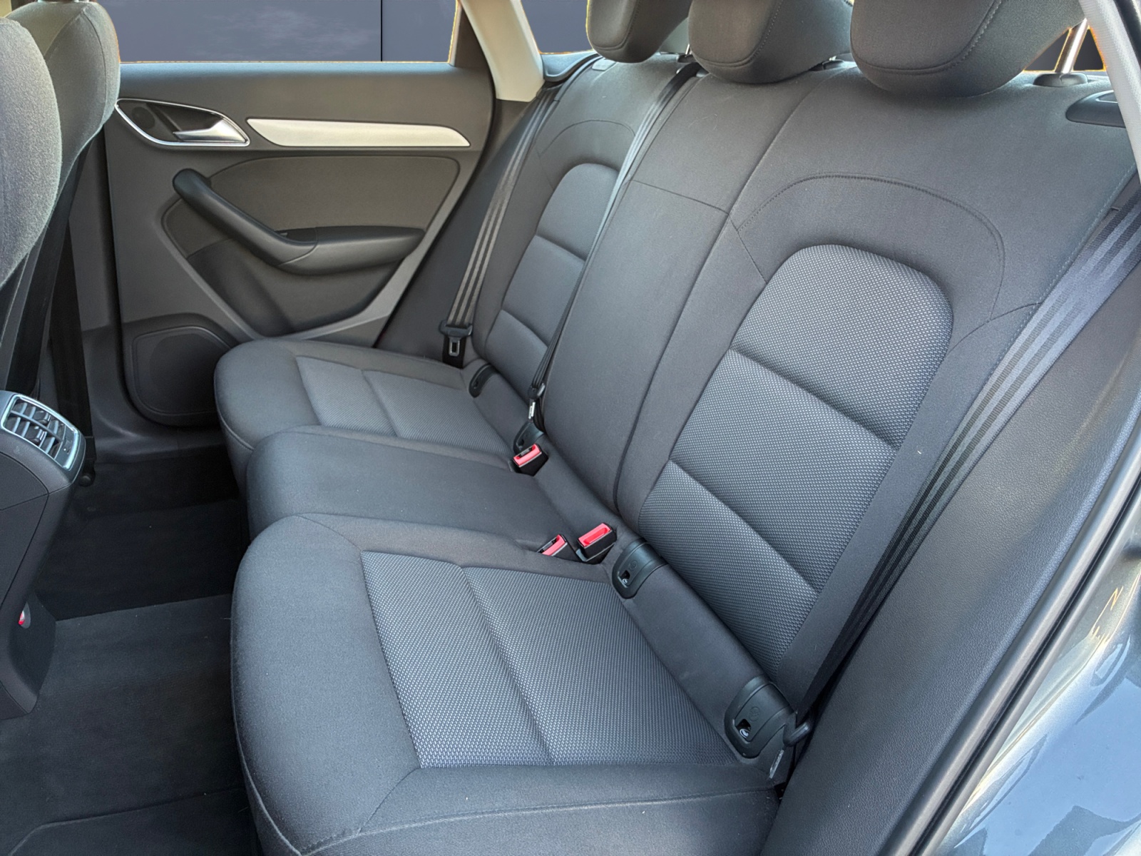 Audi Q3 10