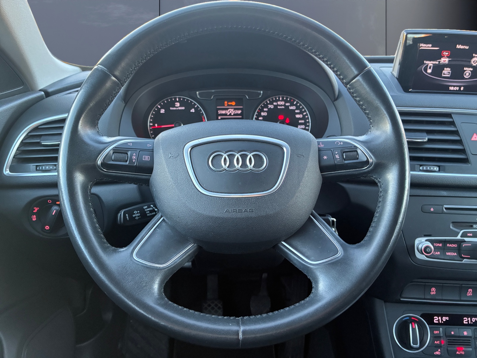 Audi Q3 15