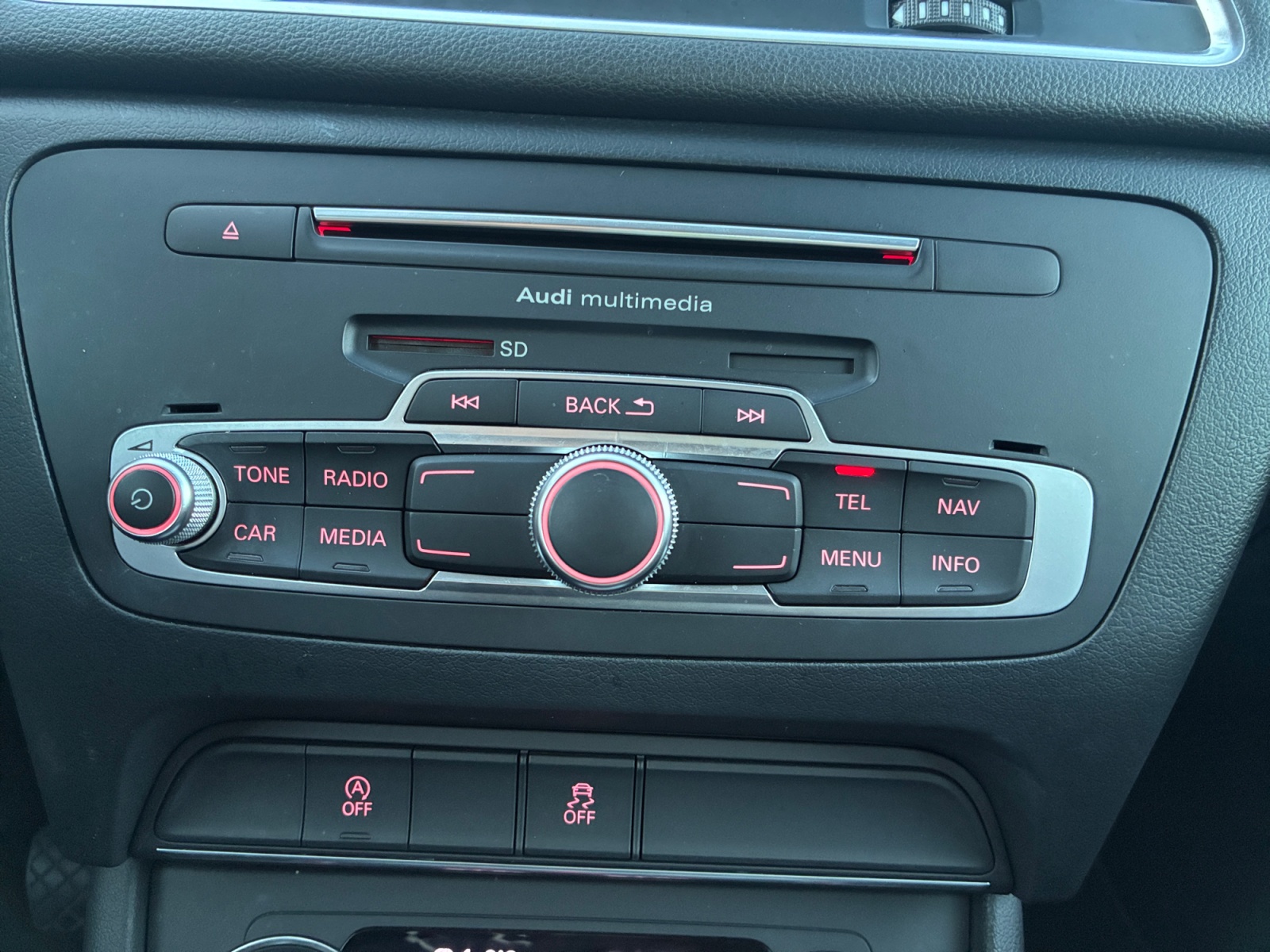 Audi Q3 28