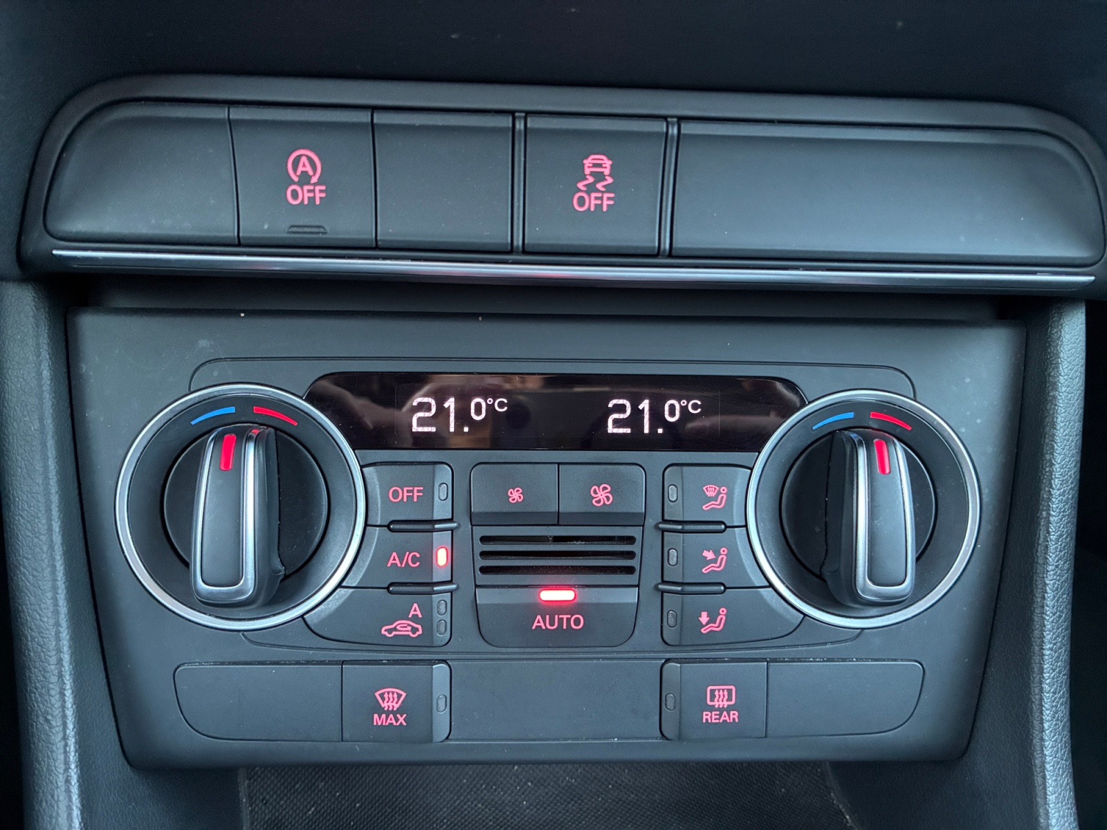 Audi Q3 30