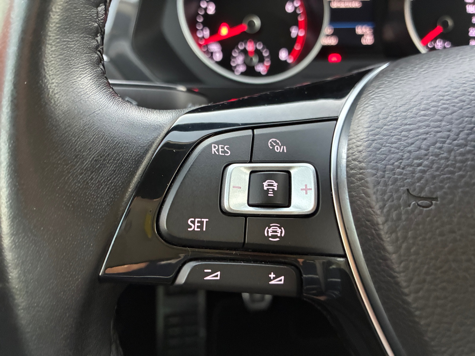 Volkswagen Tiguan 19