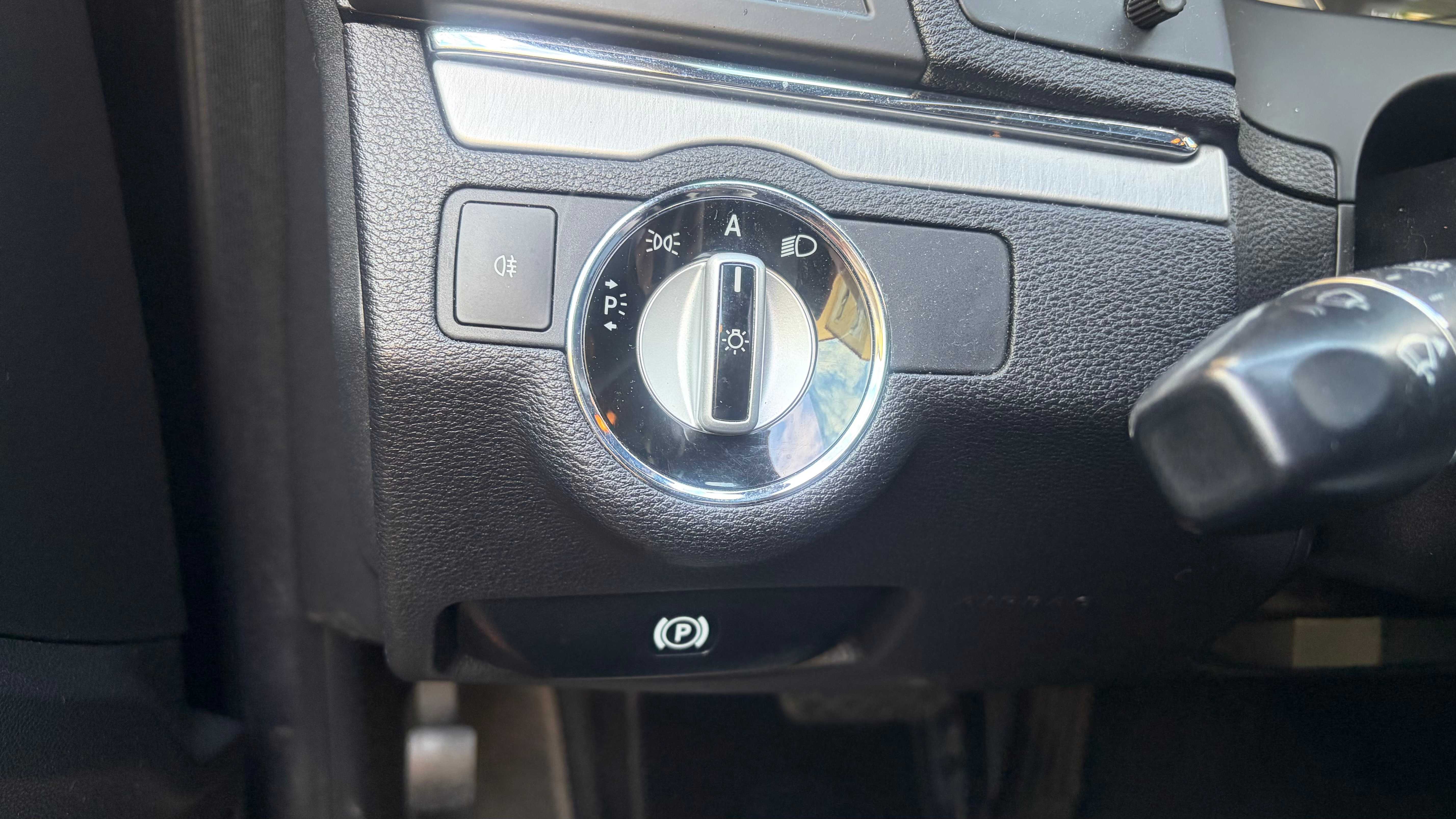 Mercedes-Benz Classe E 25