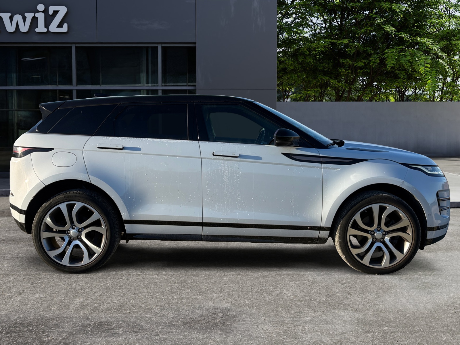 Land Rover Range Rover Evoque 5