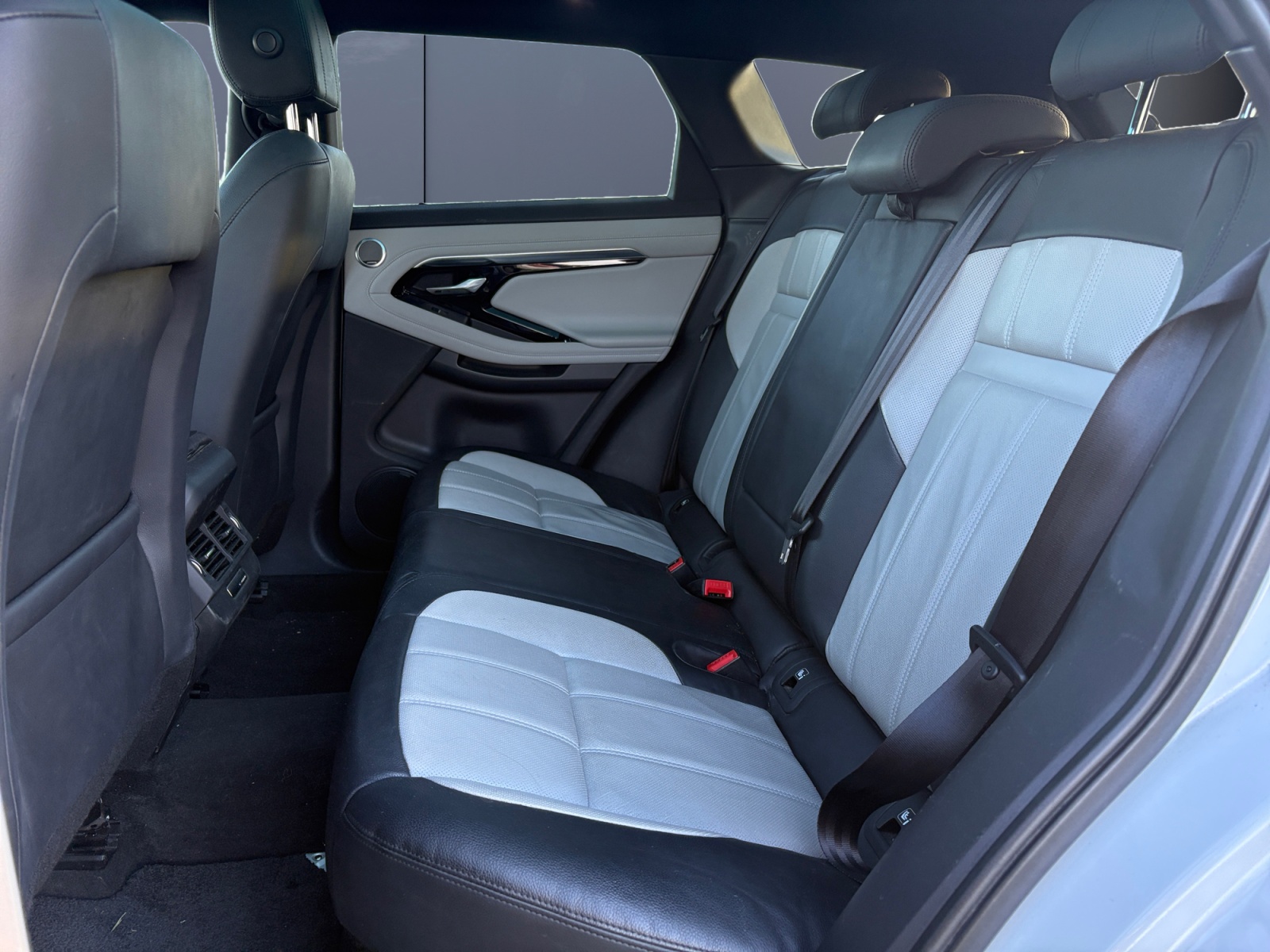 Land Rover Range Rover Evoque 10
