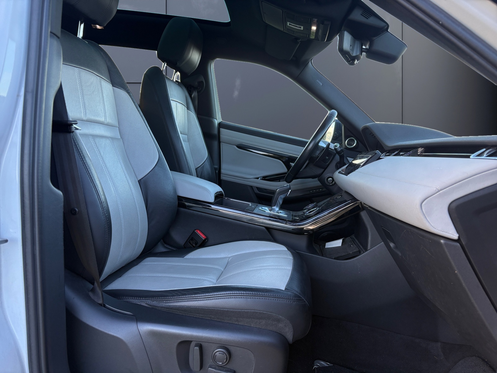 Land Rover Range Rover Evoque 13