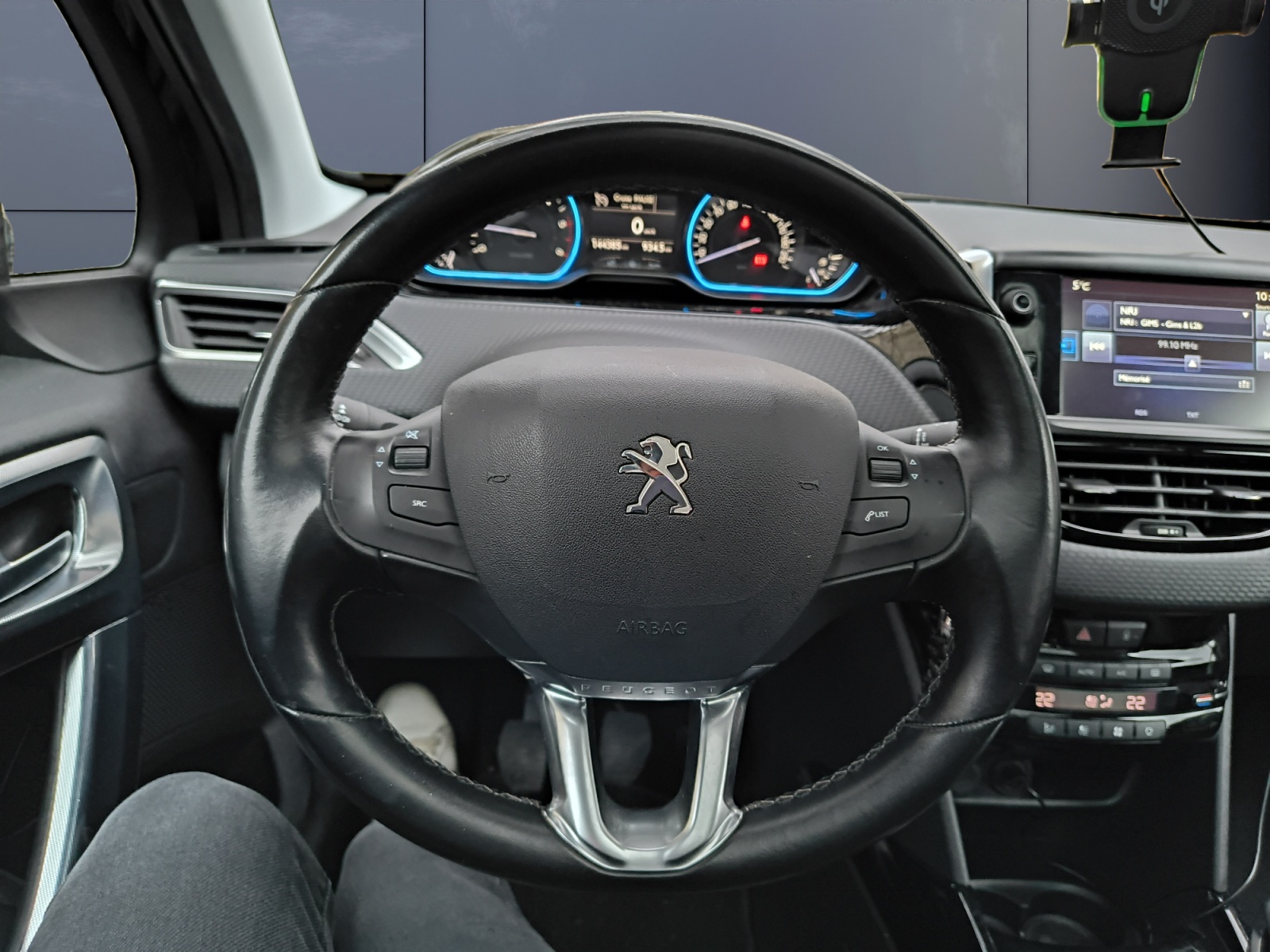 Peugeot 2008 15