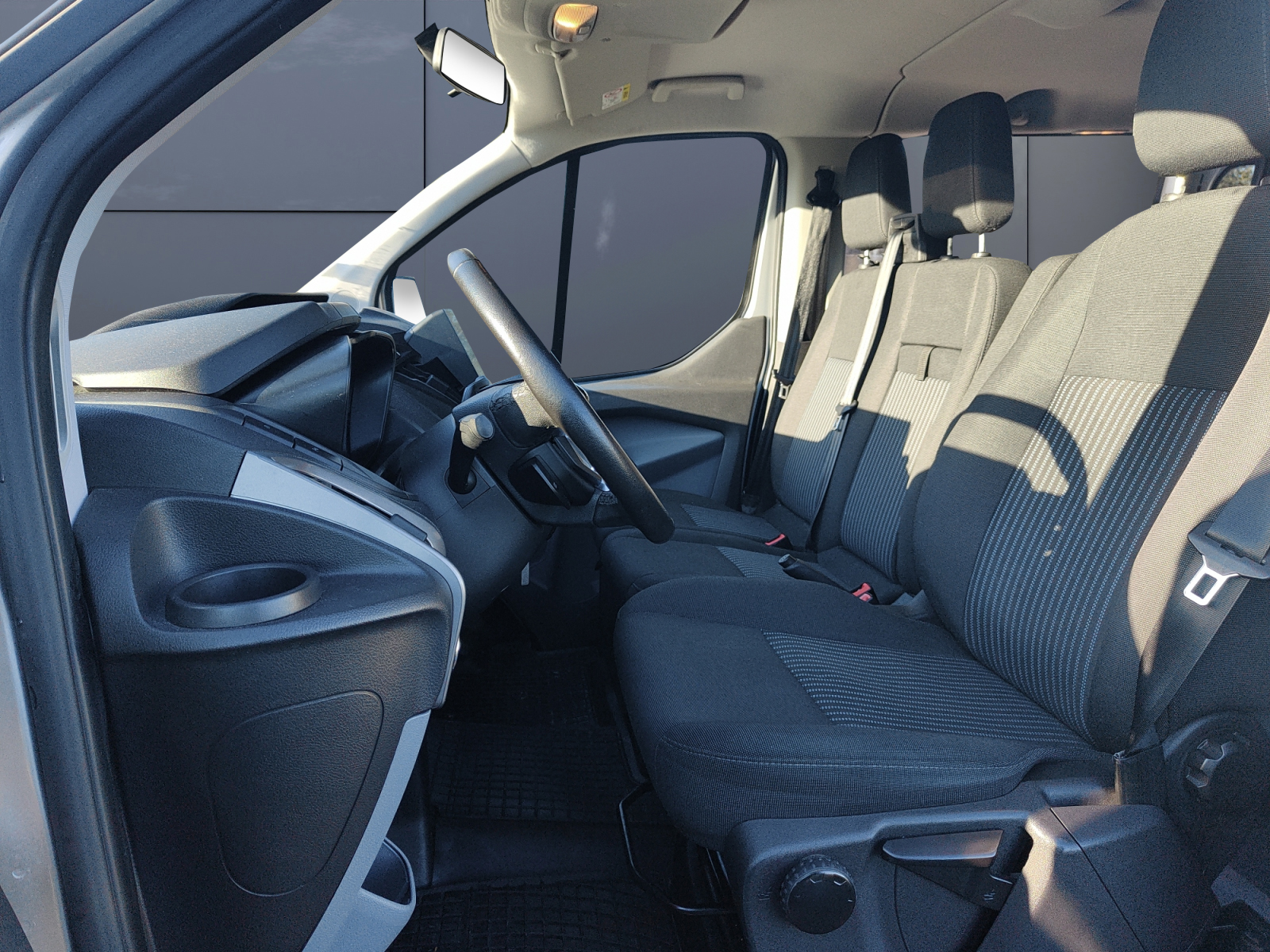 Ford Transit Custom 9