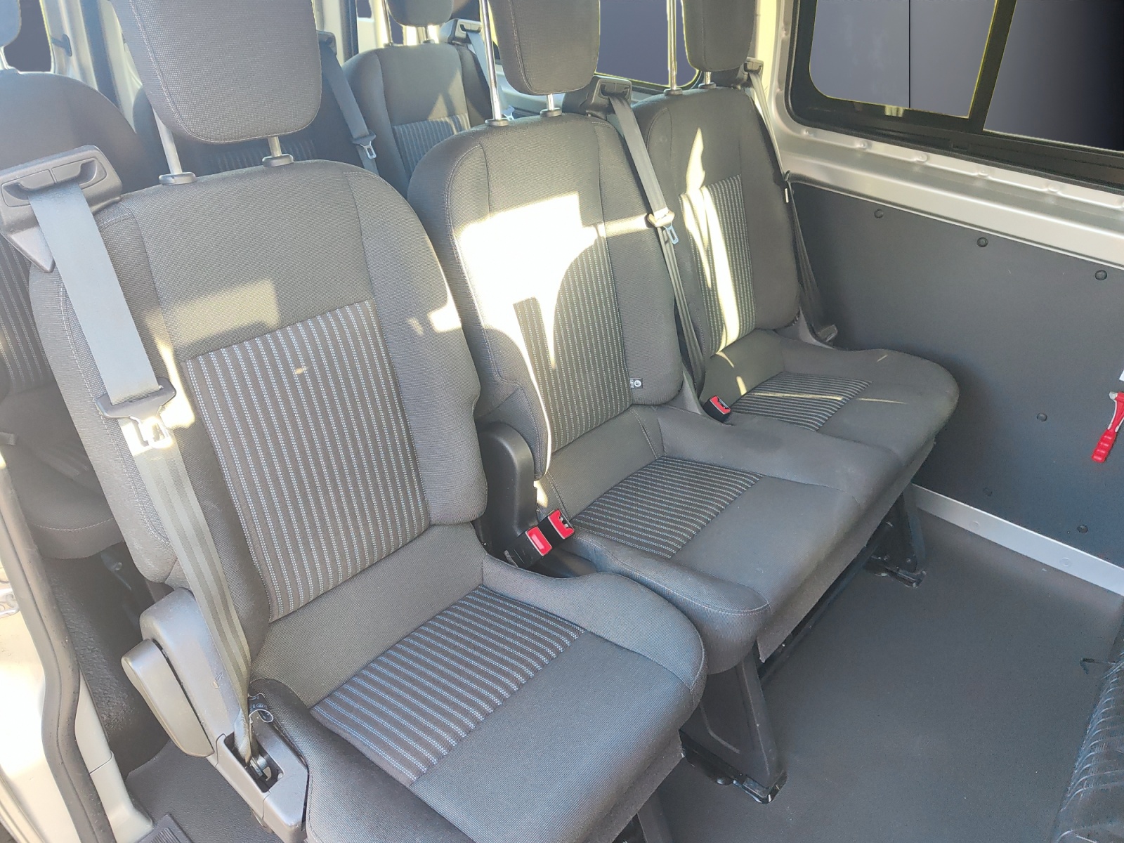 Ford Transit Custom 10