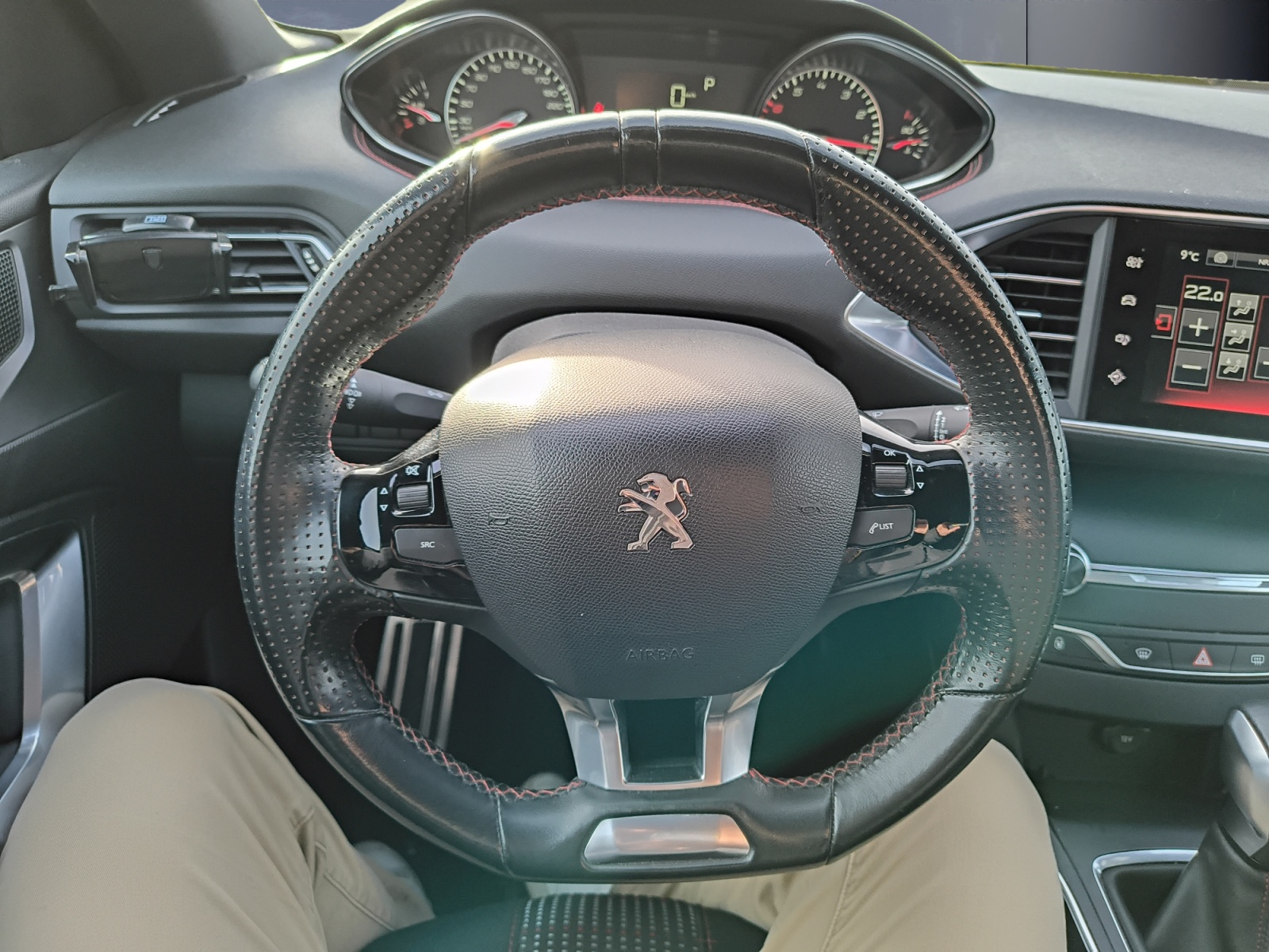 Peugeot 308 15