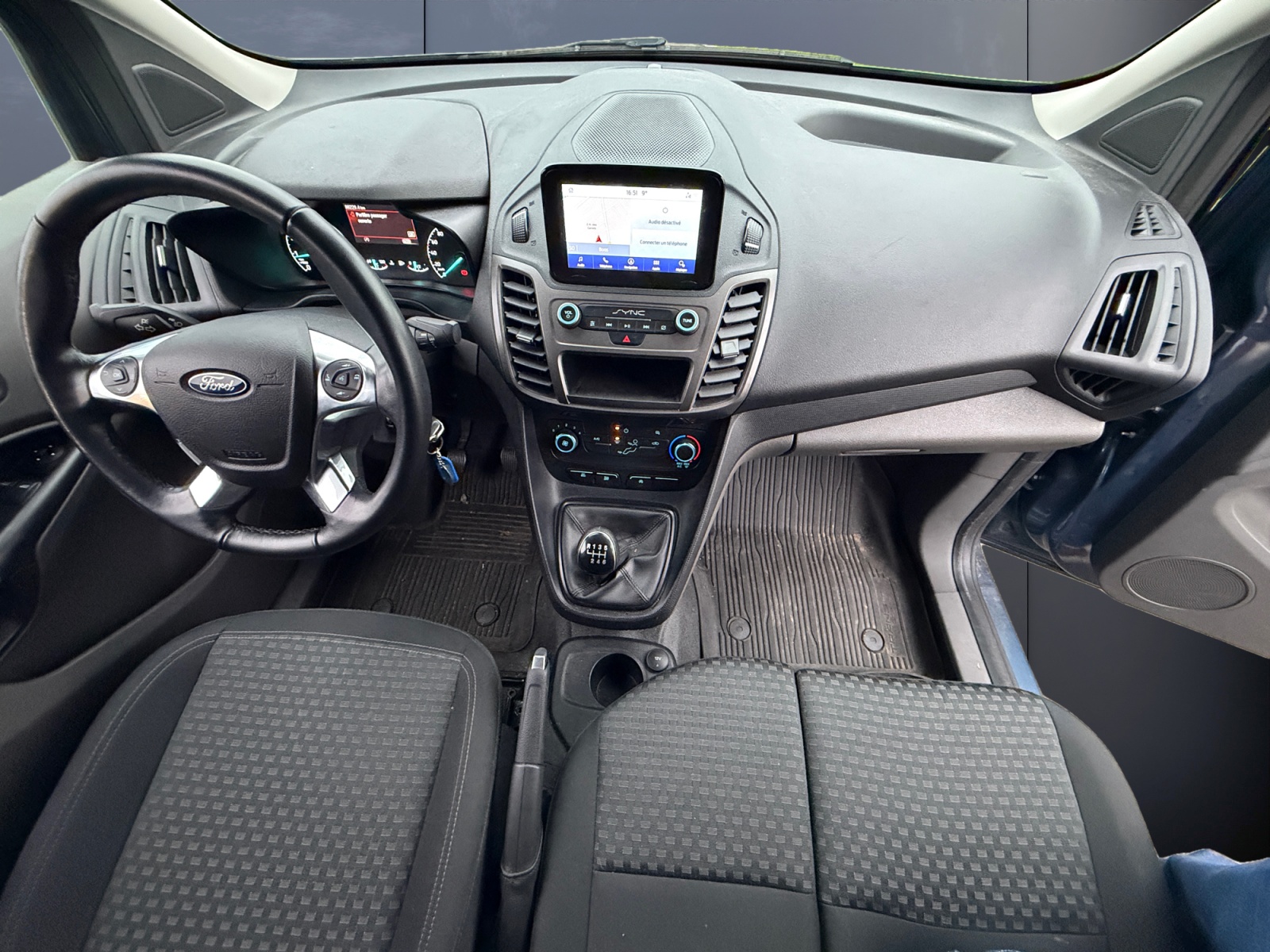 Ford Transit Connect 14