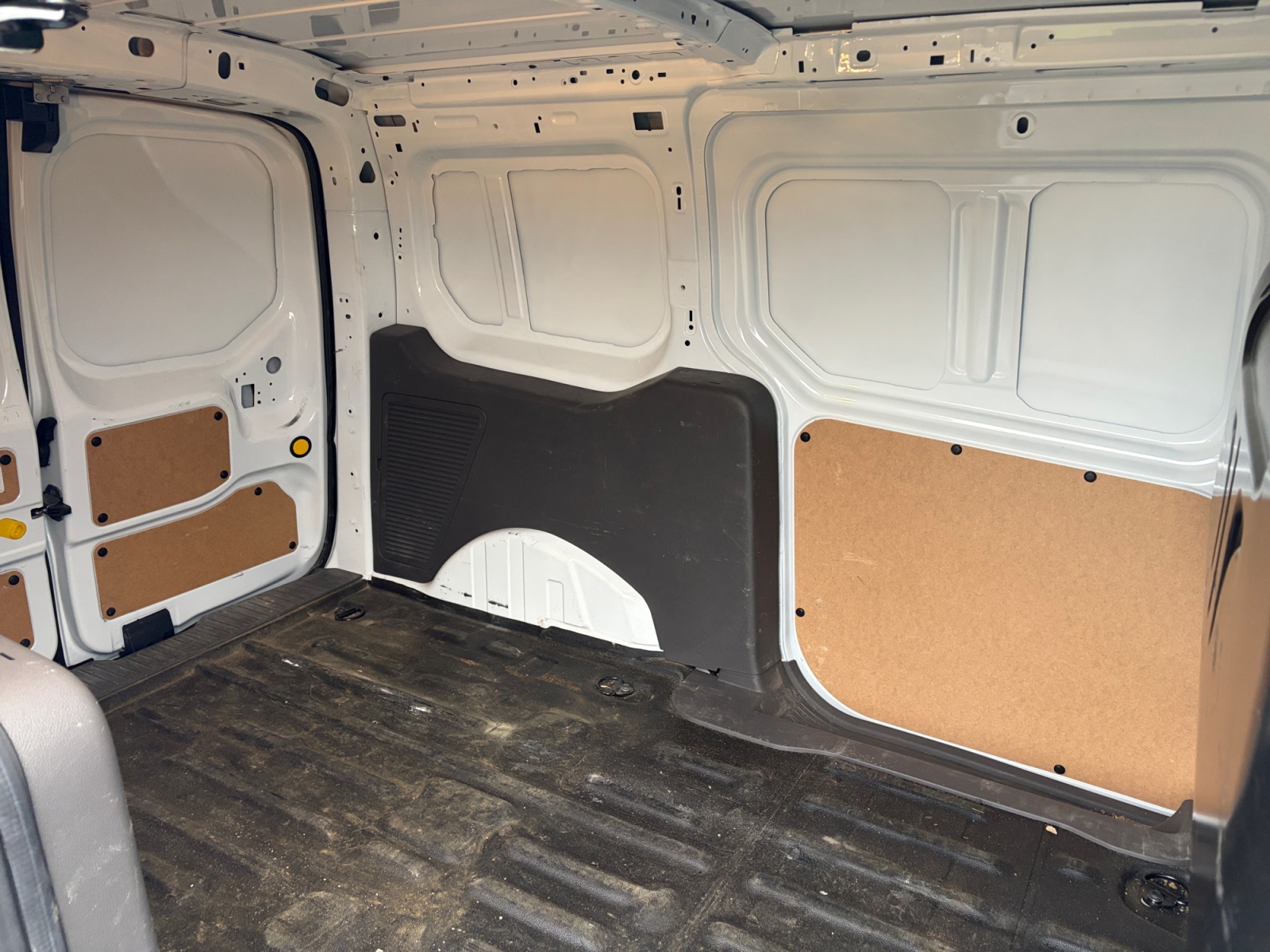 Ford Transit Connect 11