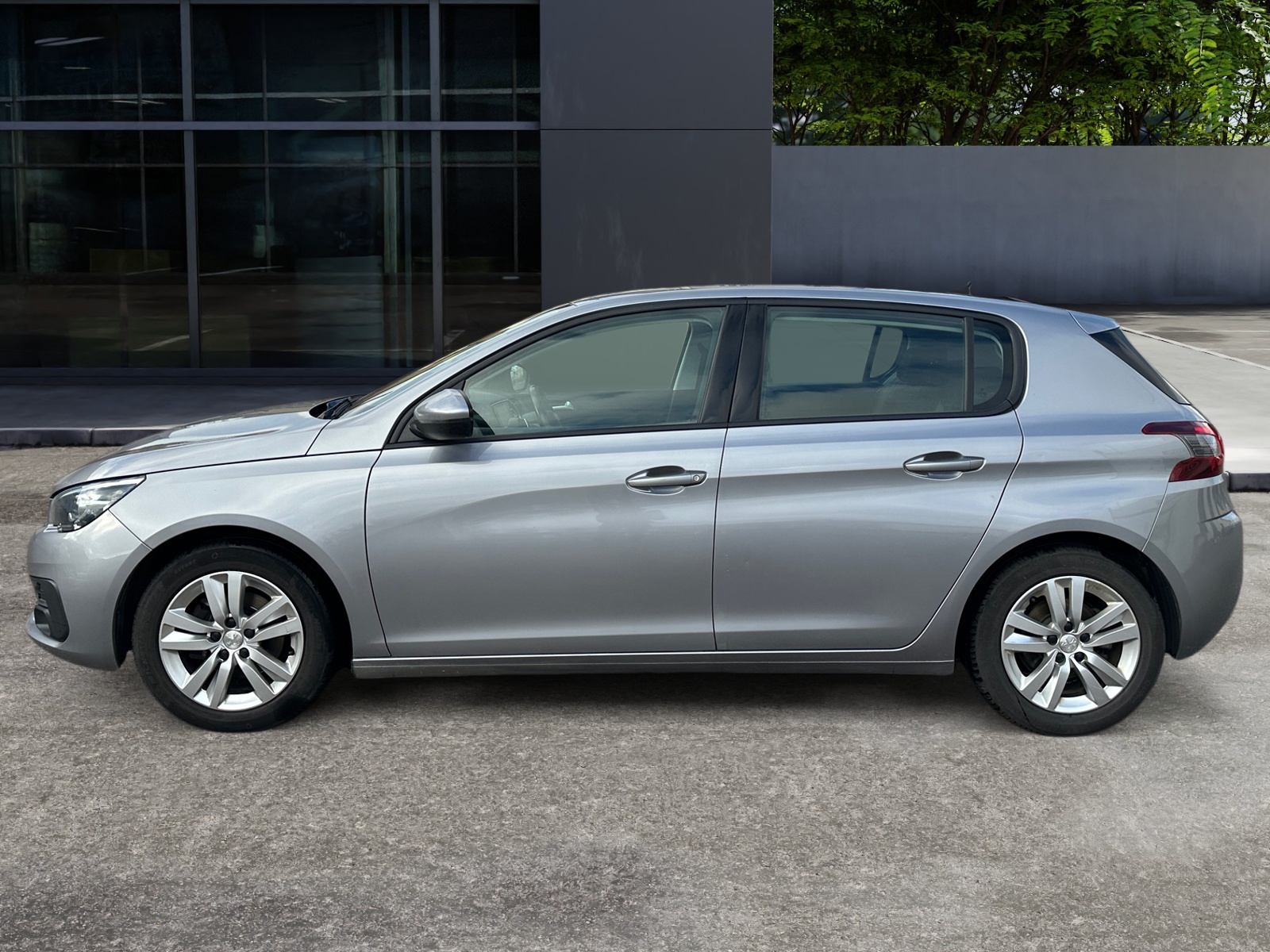 Peugeot 308 1