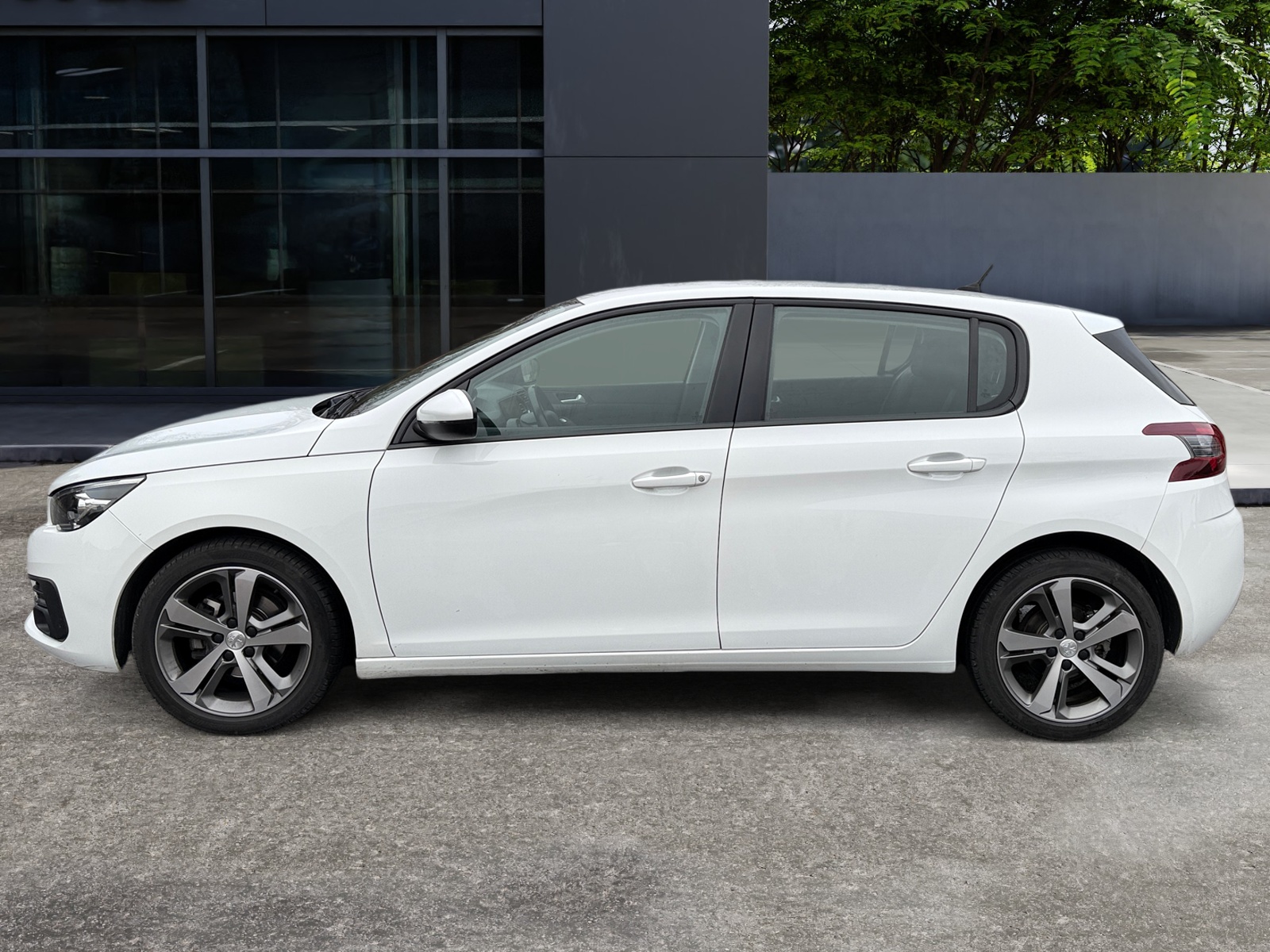 Peugeot 308 1