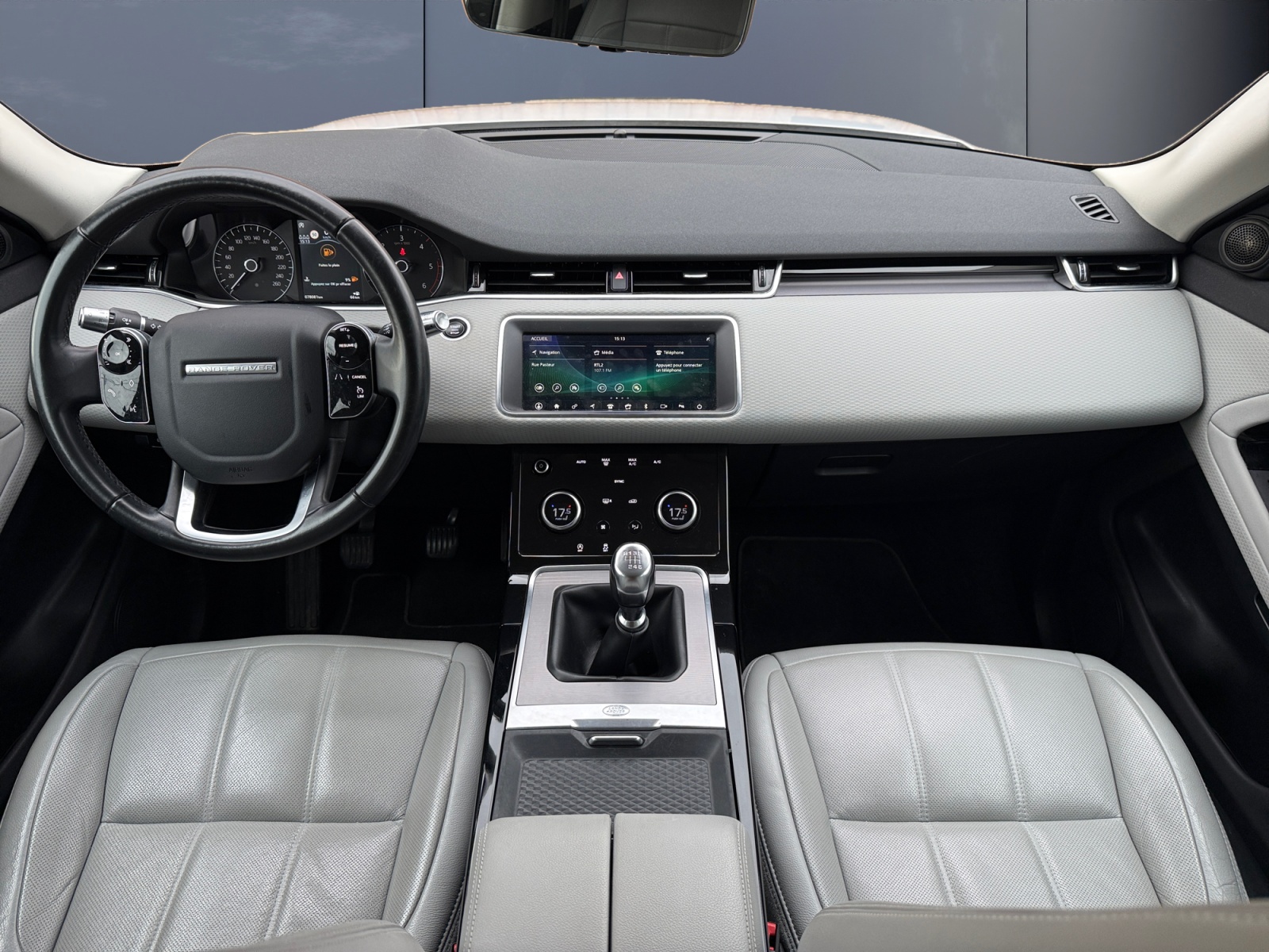 Land Rover Range Rover Evoque 14