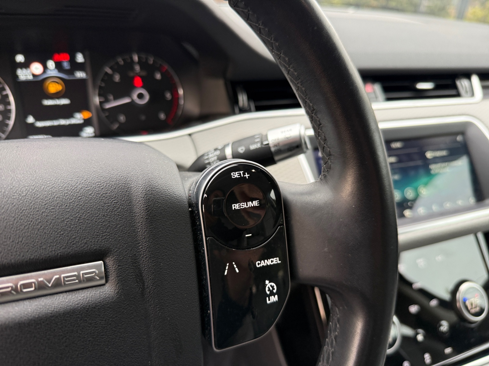 Land Rover Range Rover Evoque 21