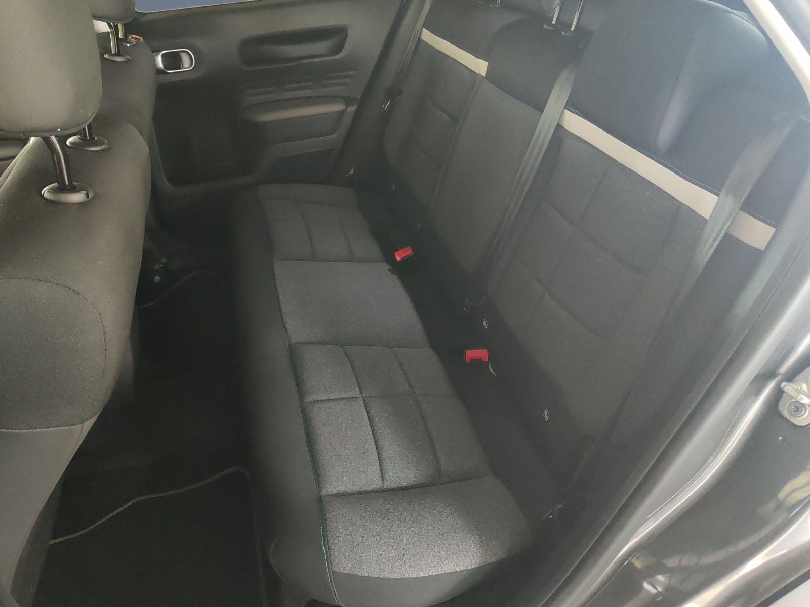 Citroen C4 Cactus 10