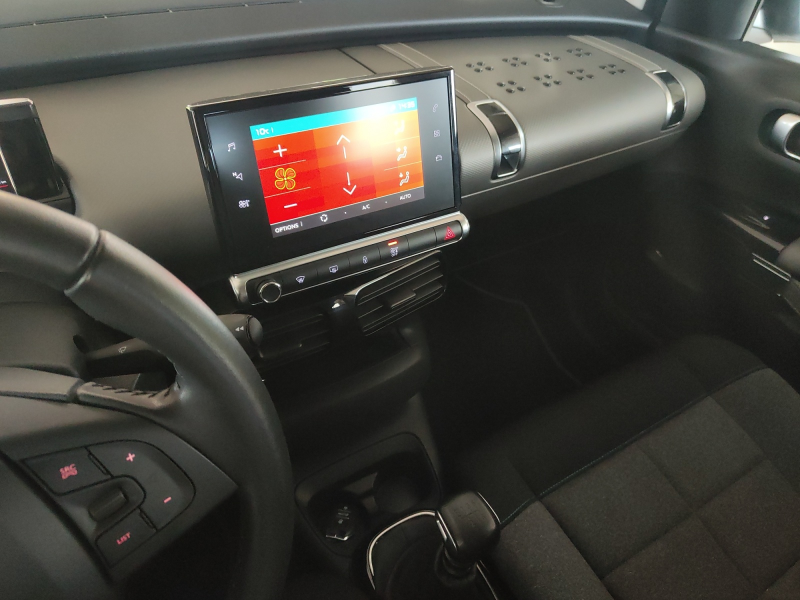 Citroen C4 Cactus 17