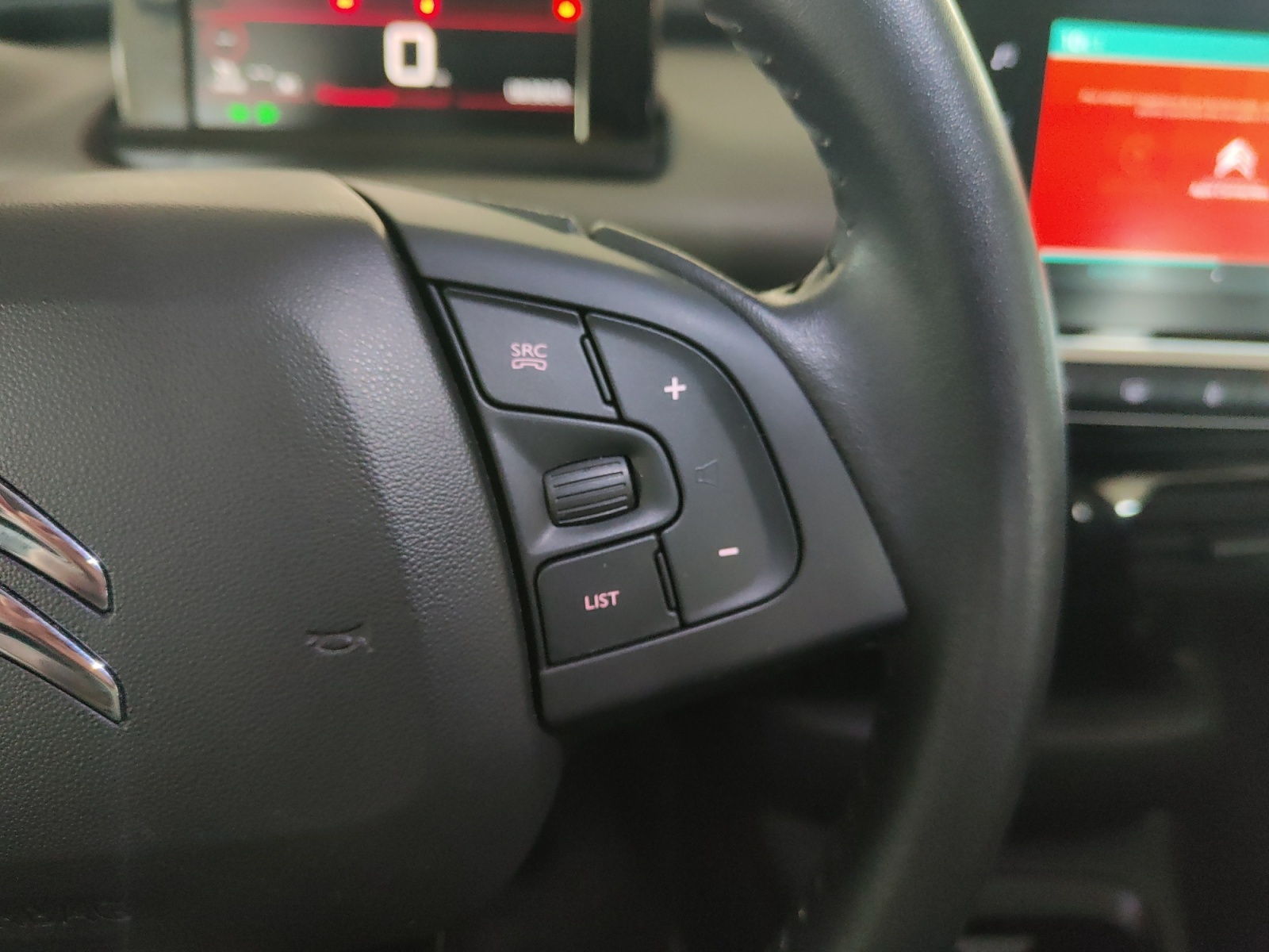 Citroen C4 Cactus 23