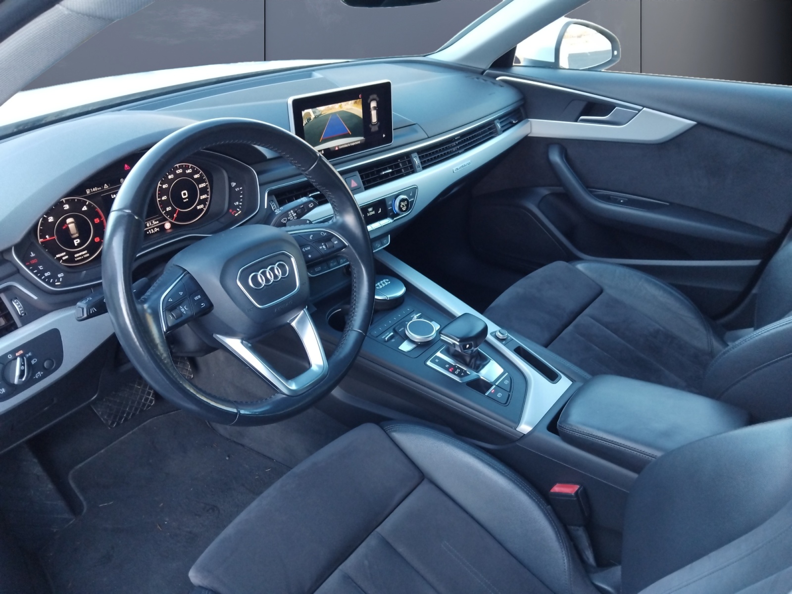 Audi A4 Allroad 8