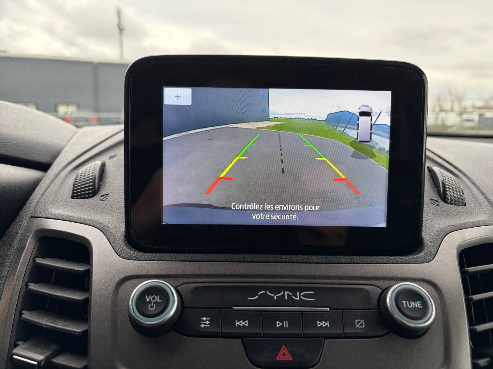 Ford Transit Connect 24