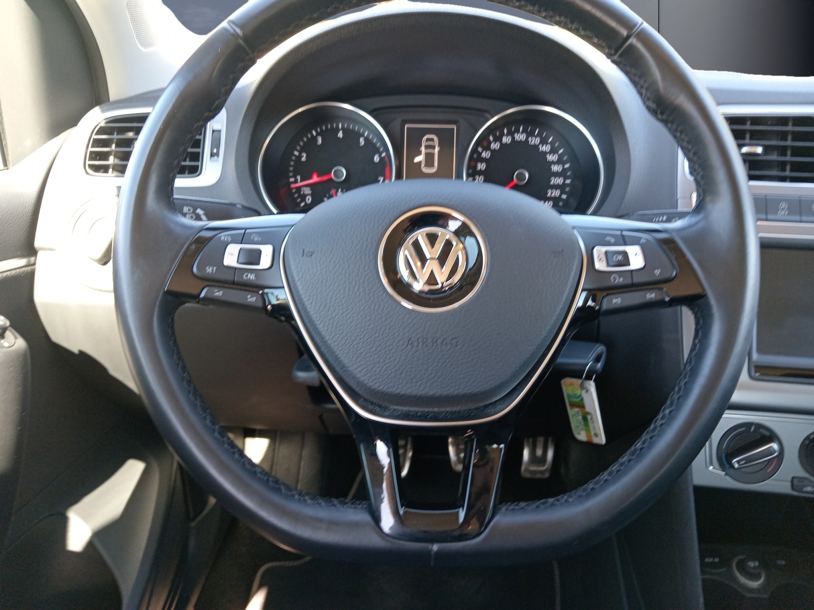 Volkswagen Polo 15