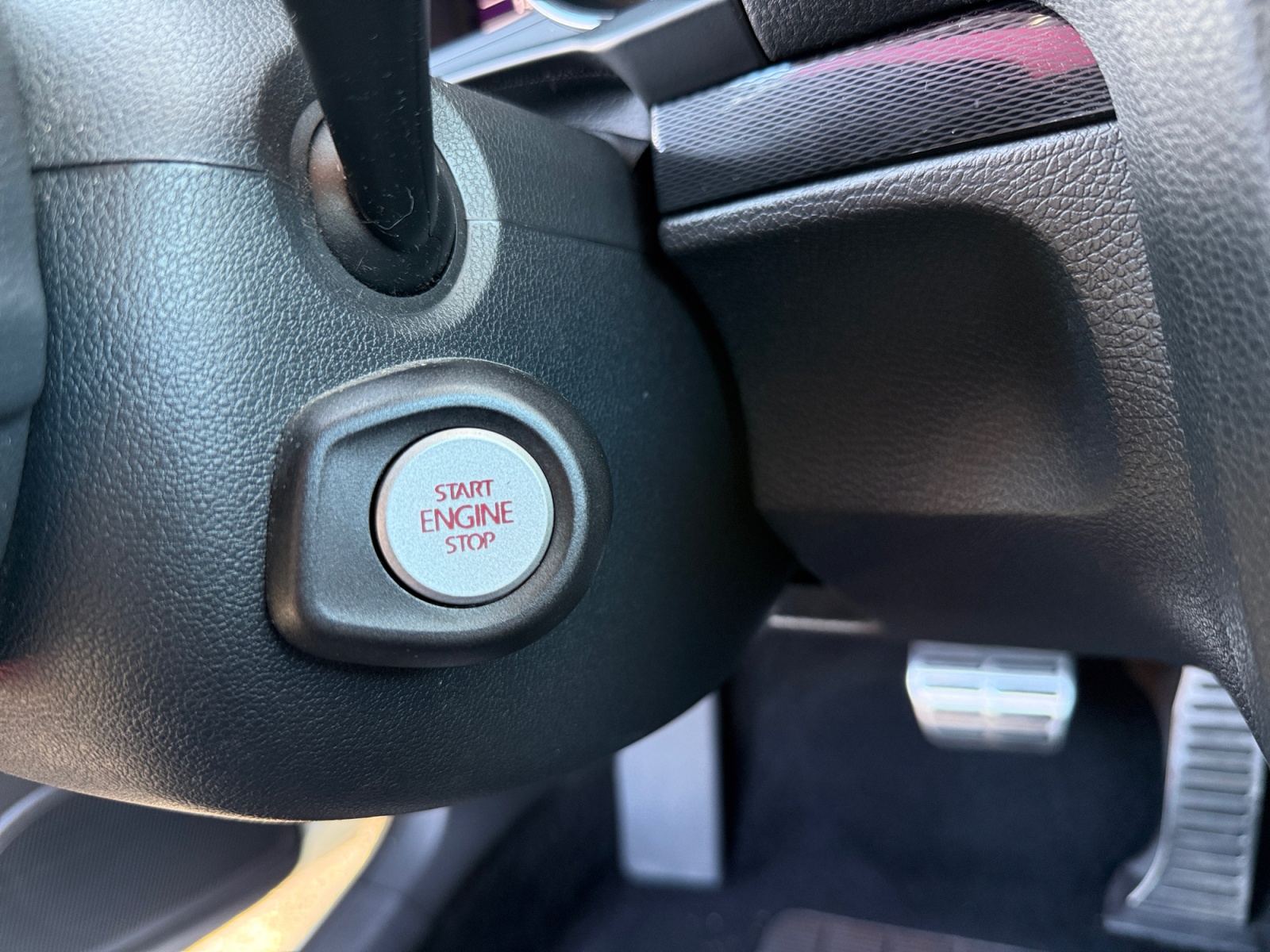 Volkswagen Scirocco 25