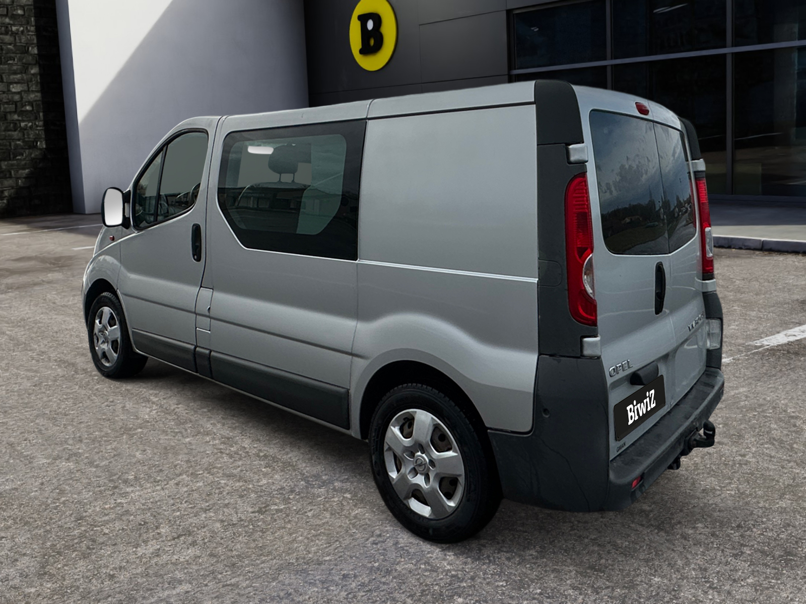 Opel Vivaro 2