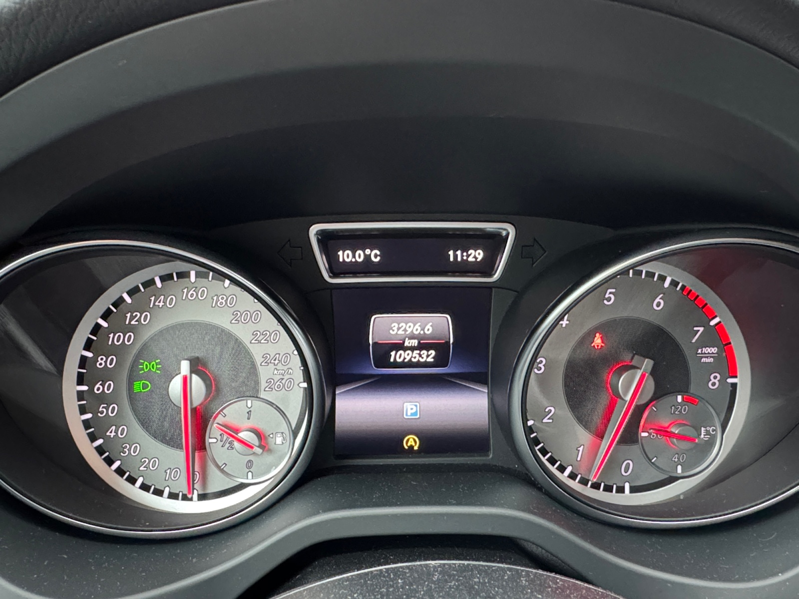 Mercedes-Benz Gla 16