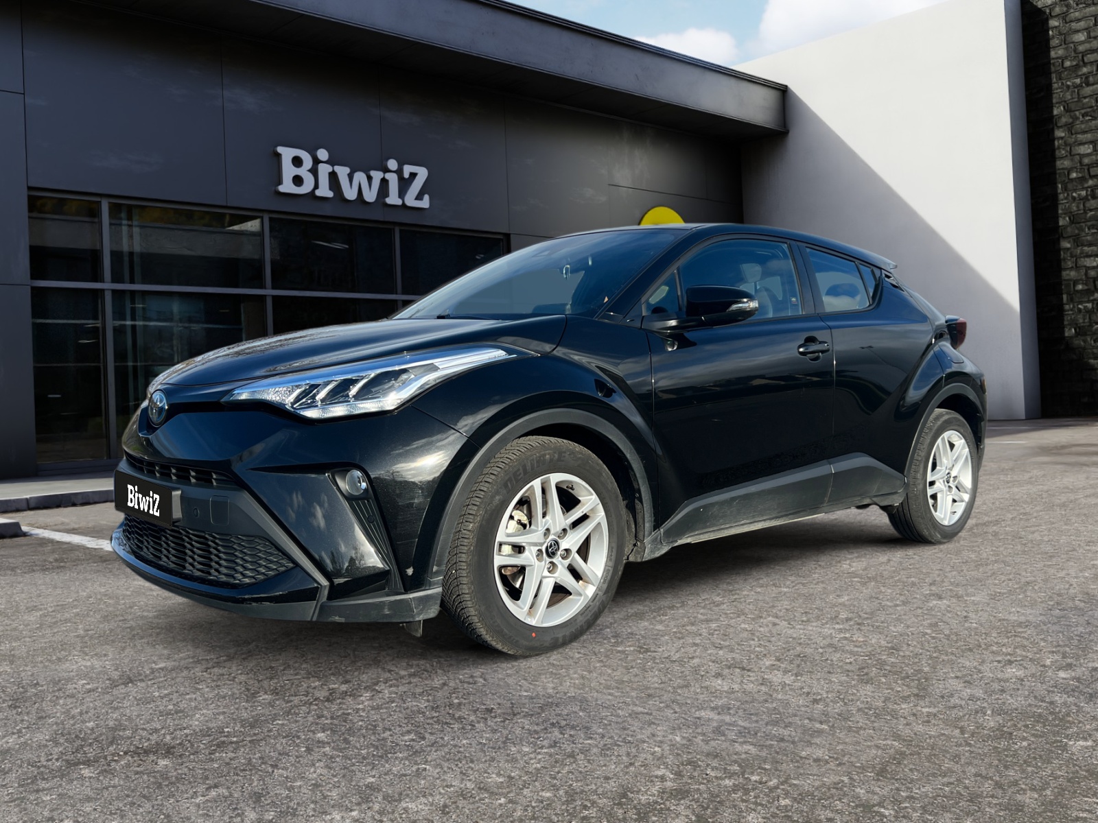 Toyota C-Hr 1.8 140h 100 Hybrid Full-hybrid 0.85kwh Dynamic Business 4x2 Bva