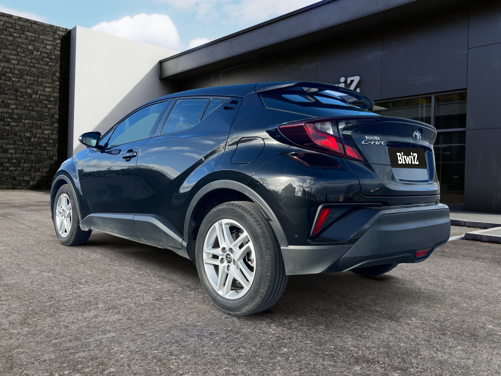 Toyota C-Hr 2