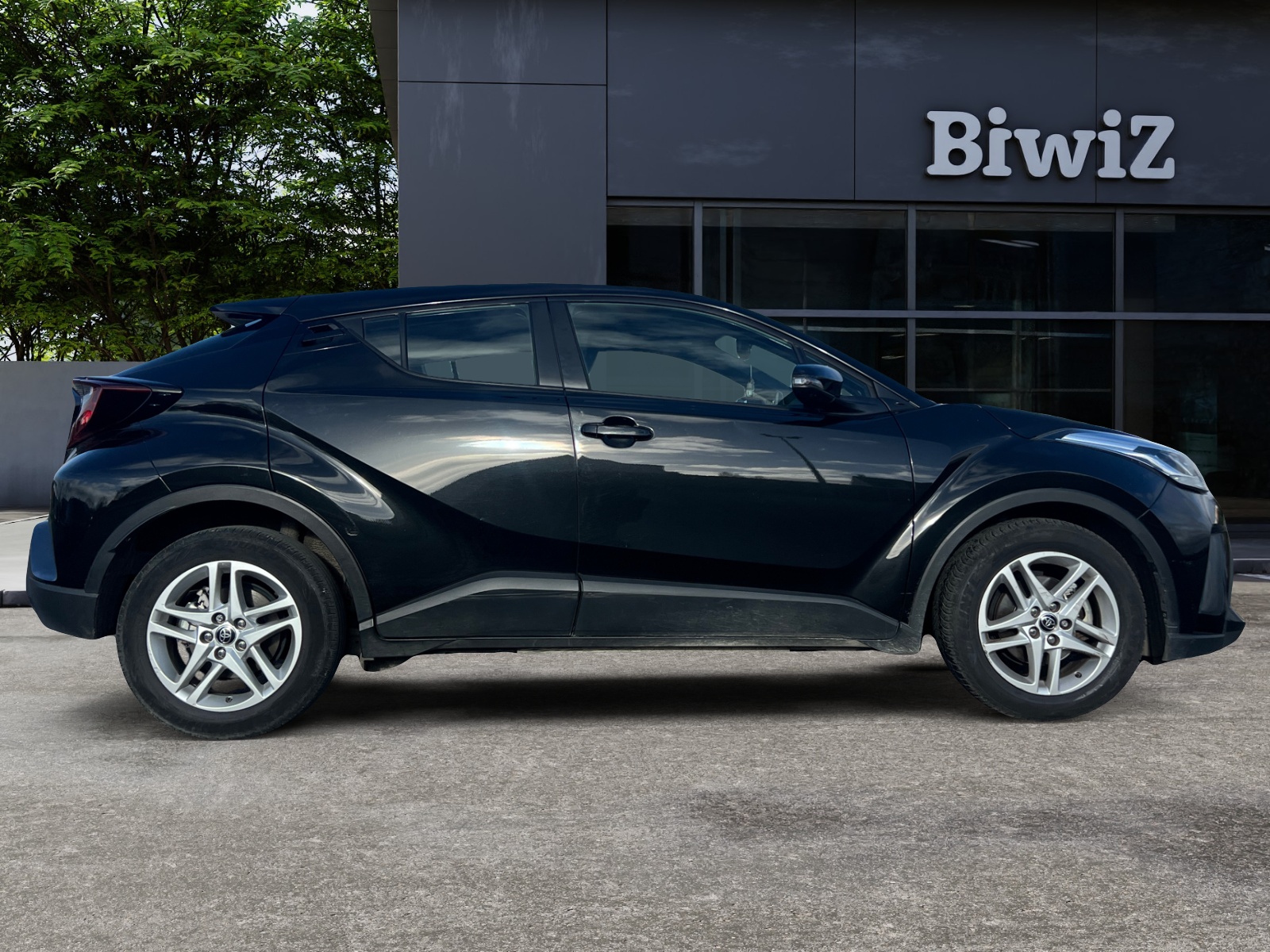 Toyota C-Hr 5