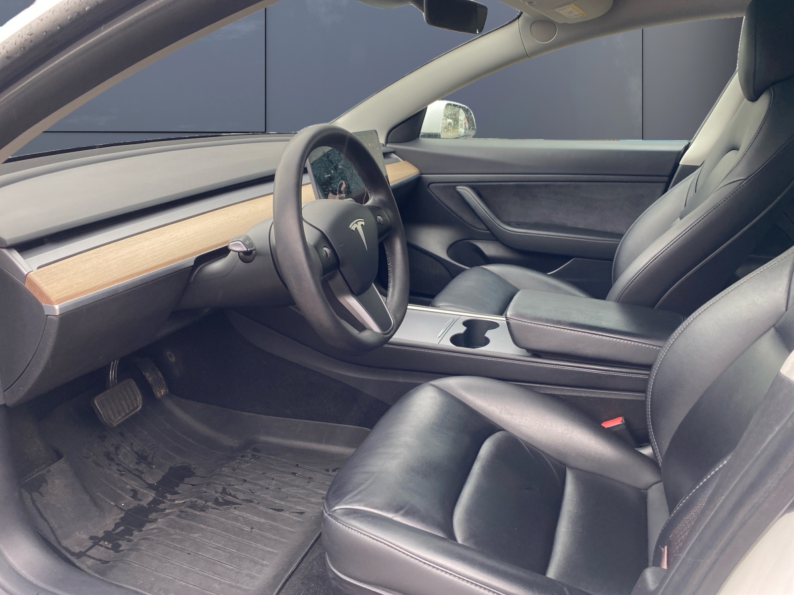 Tesla Model-3 8