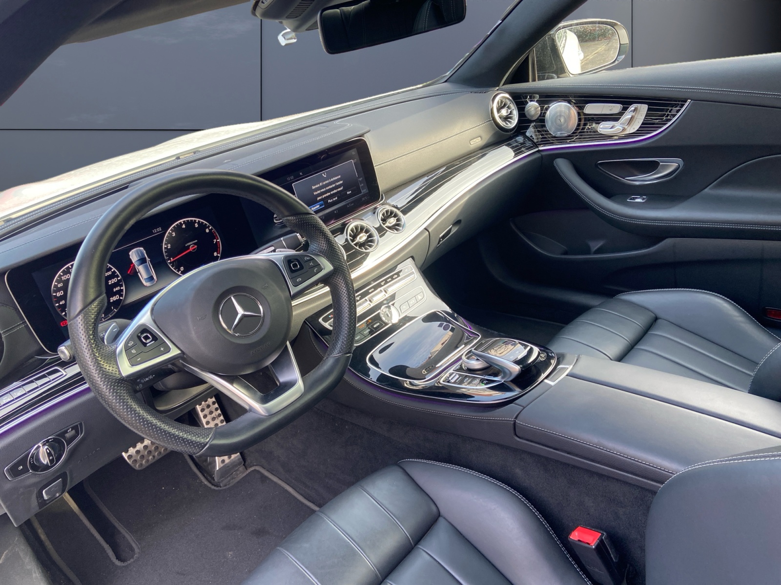 Mercedes-Benz Classe E 8