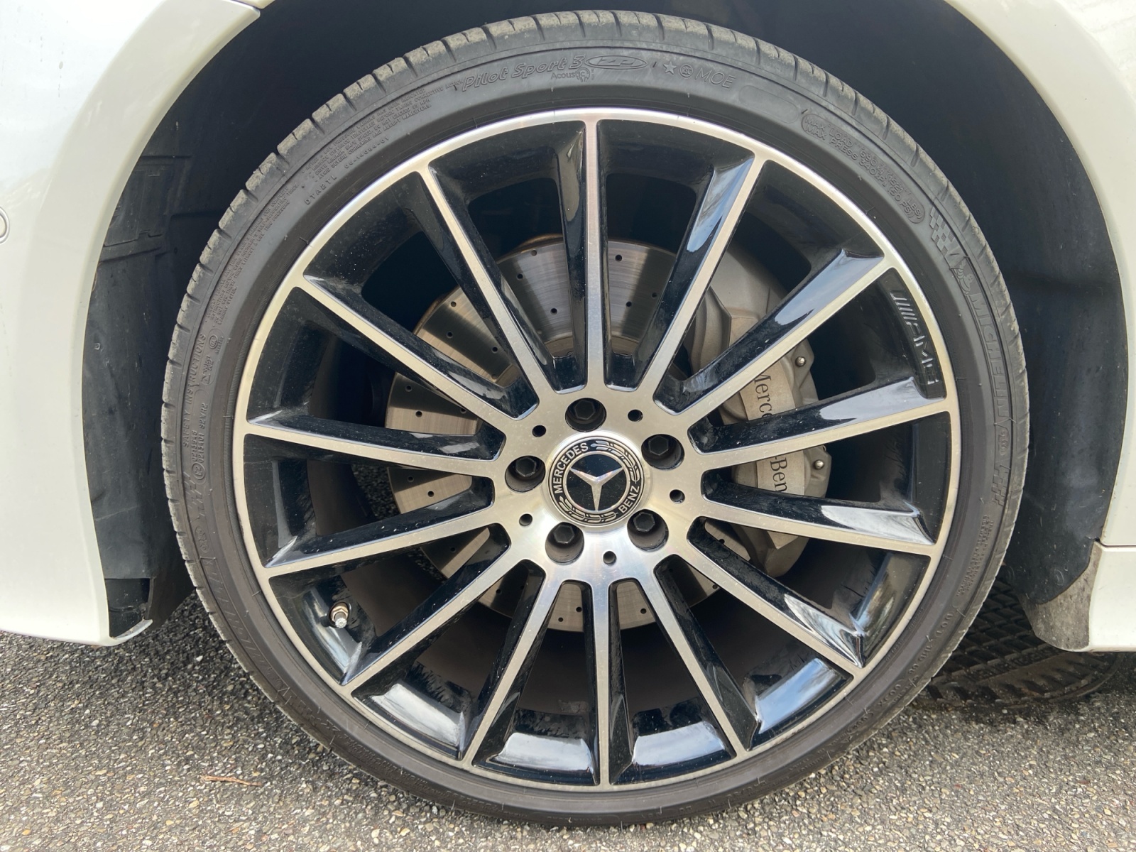 Mercedes-Benz Classe E 32