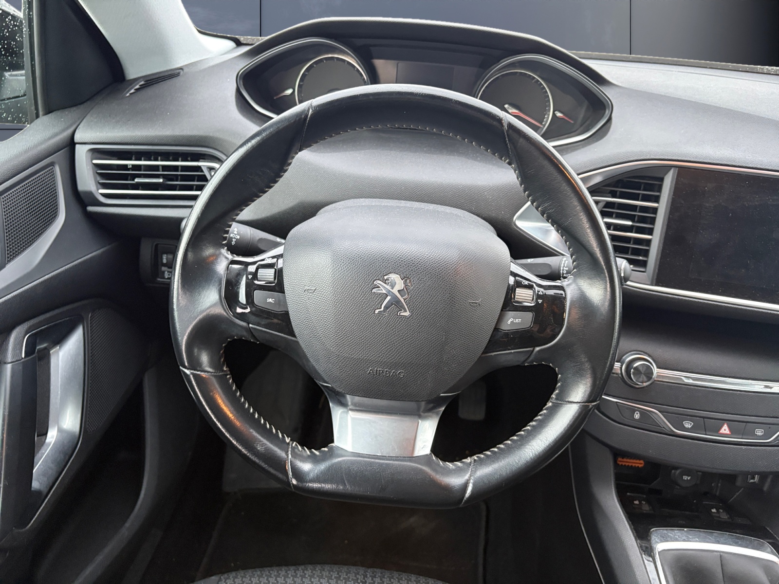 Peugeot 308 15