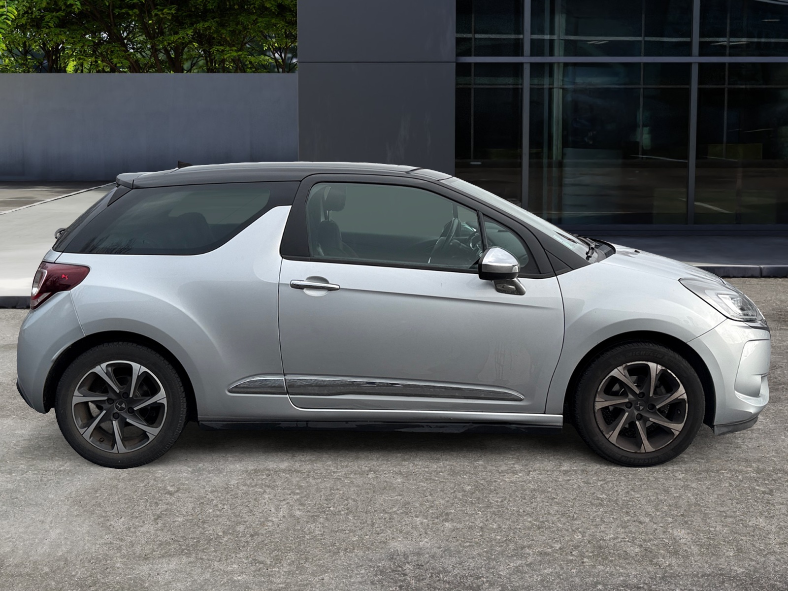 Ds Automobiles Ds3 5